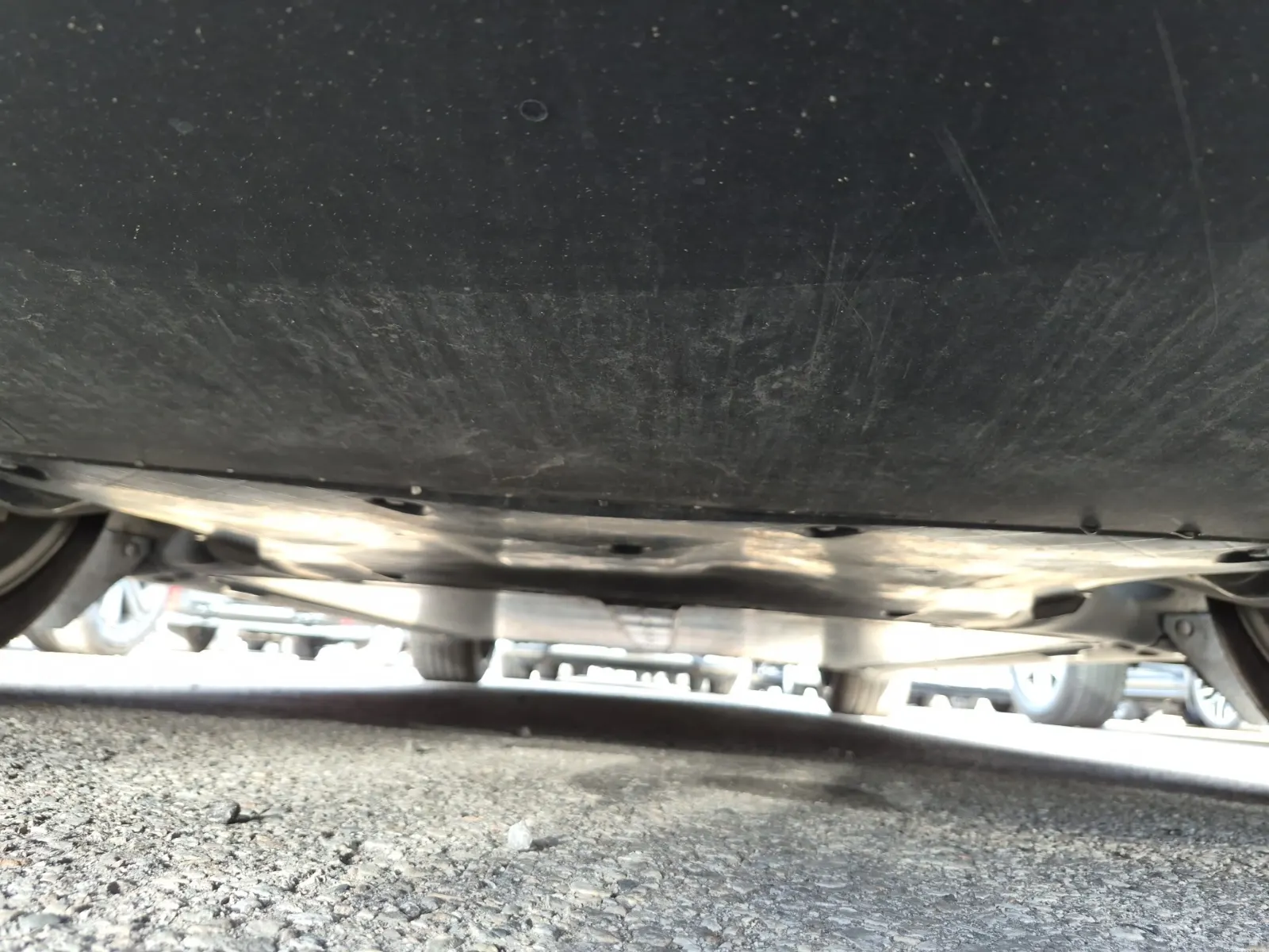 Undercarriage - Front Photo