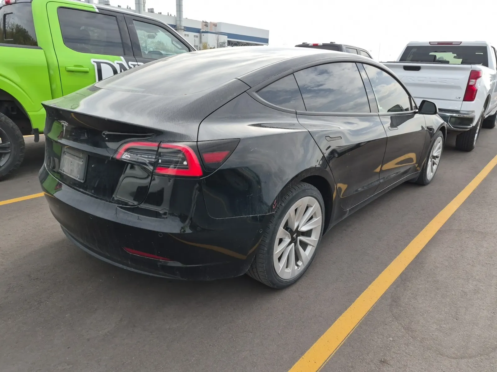 Passenger Rear 3/4 Photo