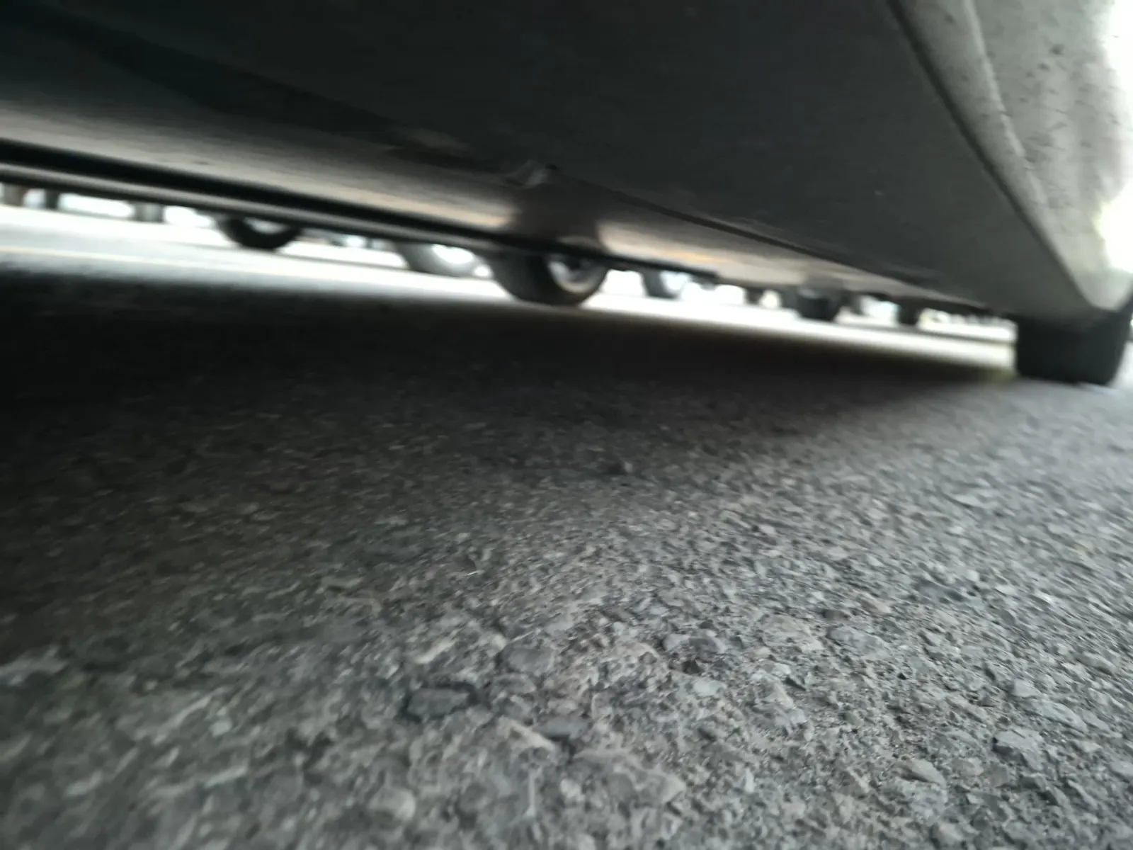 Undercarriage - Driver Photo