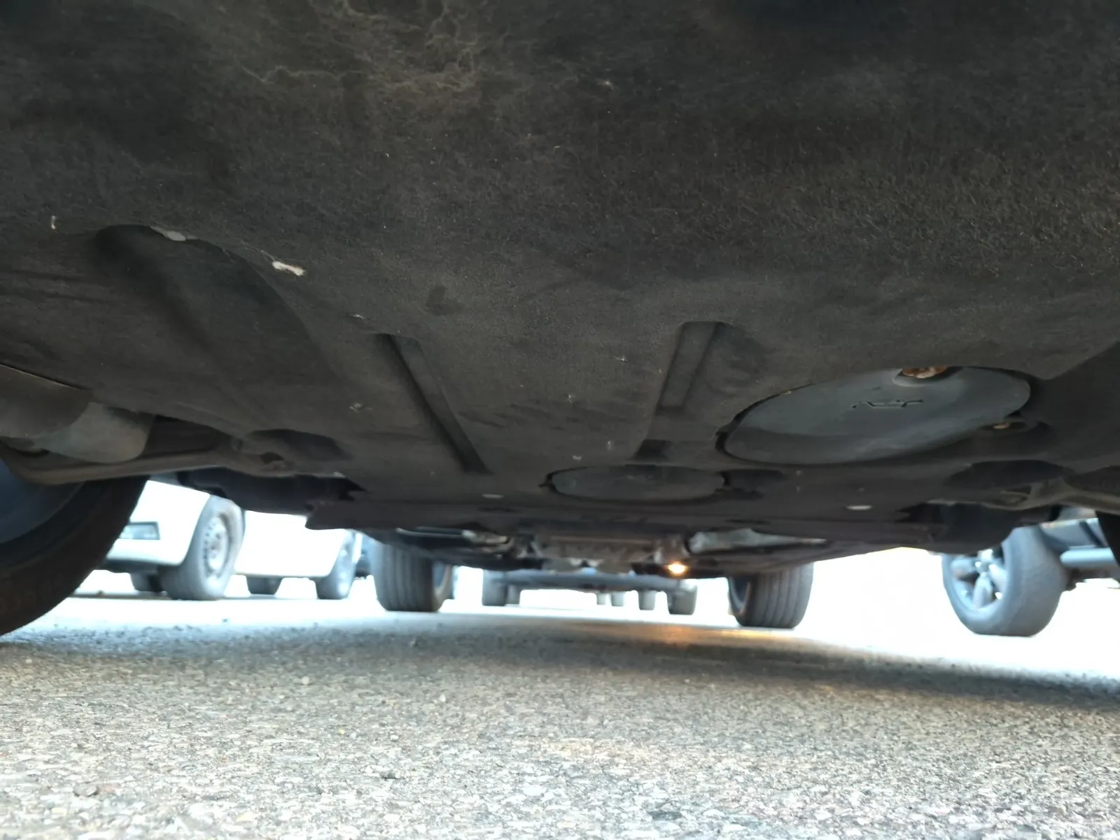 Undercarriage - Front Photo