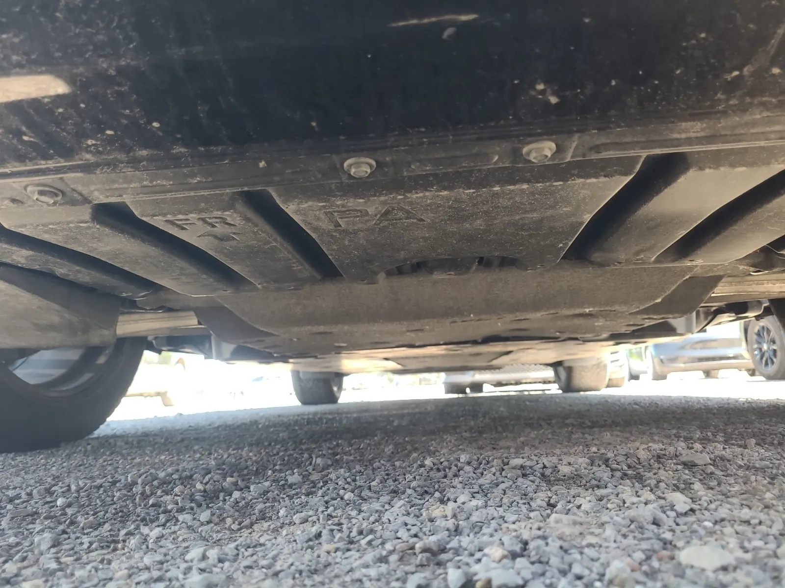 Undercarriage - Front Photo