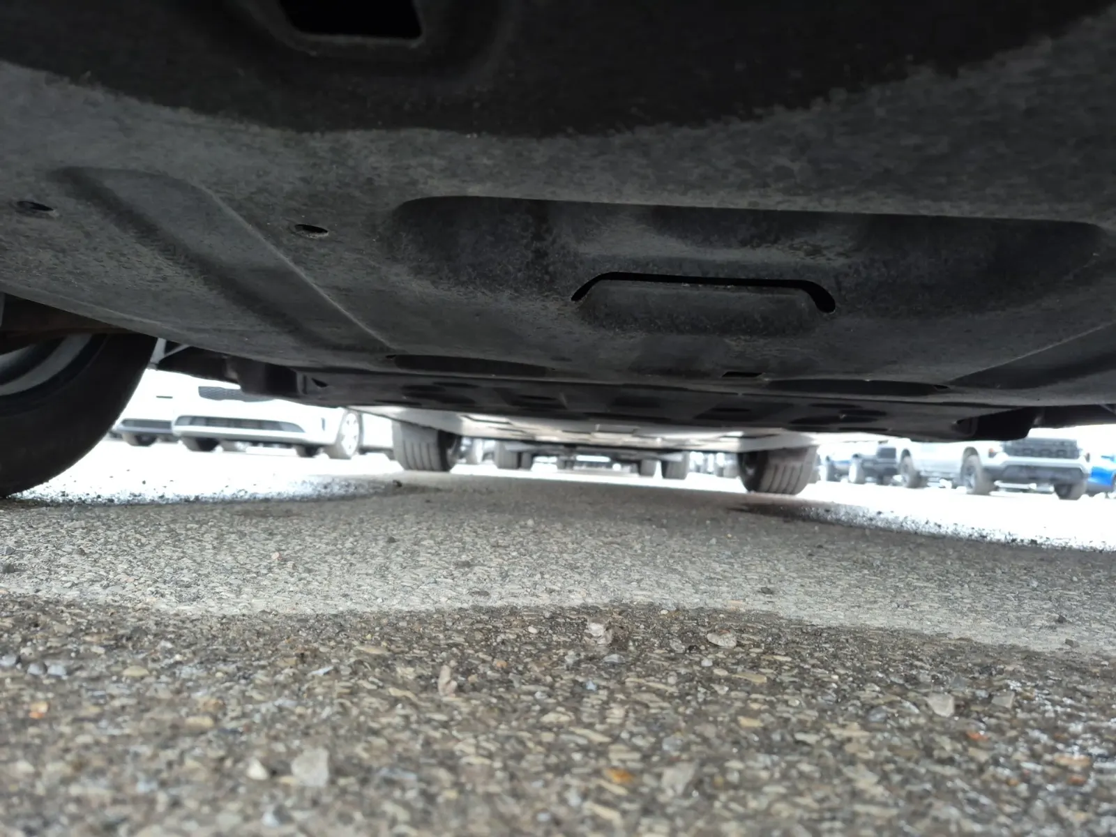 Undercarriage - Front Photo