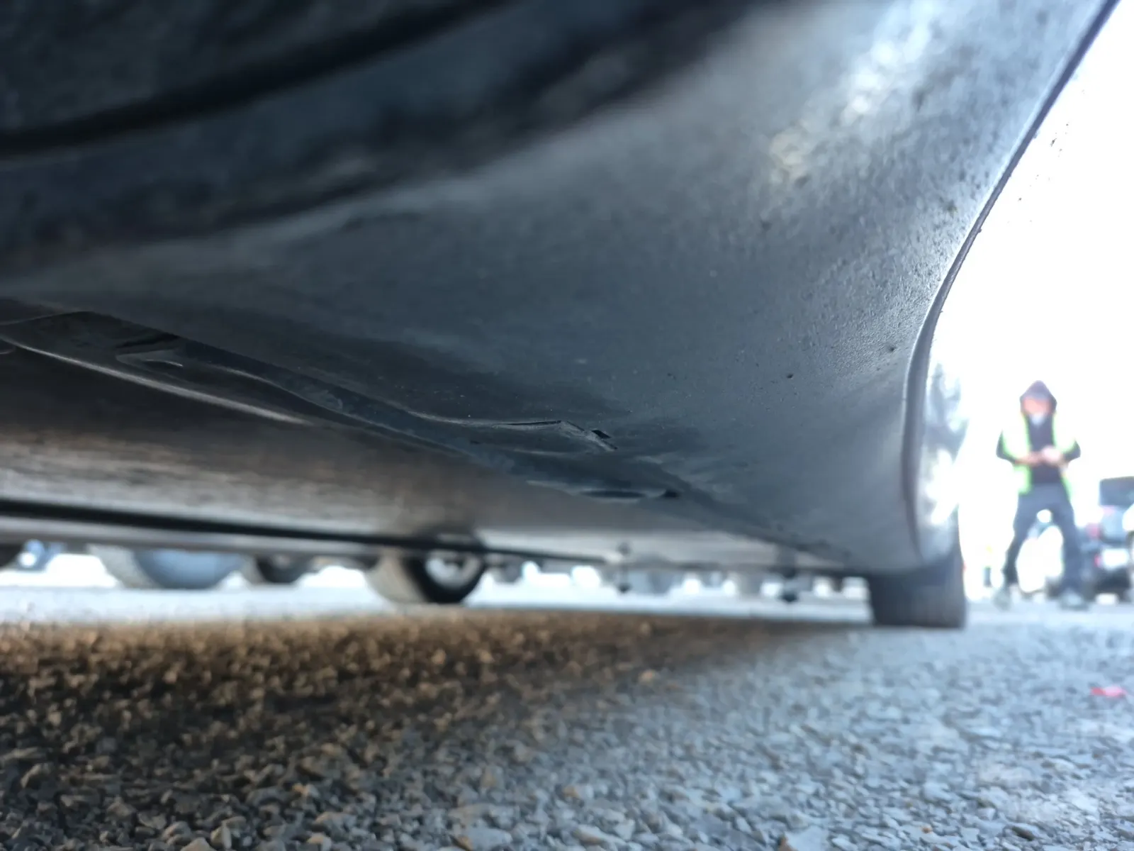 Undercarriage - Passenger Photo
