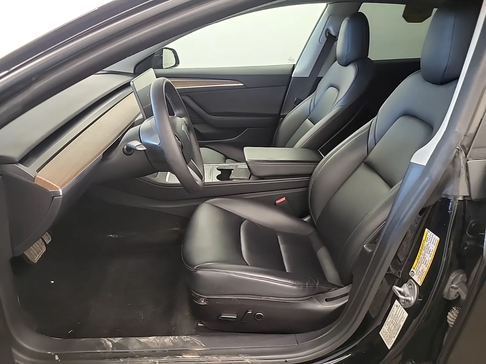 Front Interior Photo
