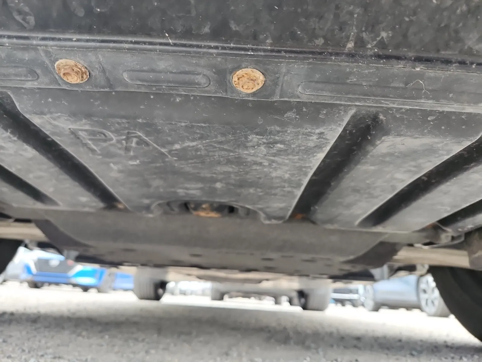 Undercarriage - Front Photo