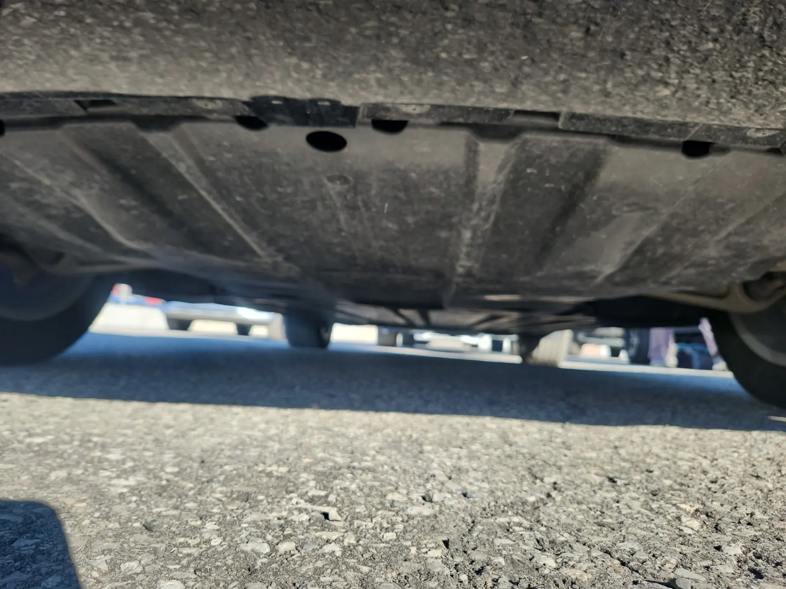 Undercarriage - Front Photo