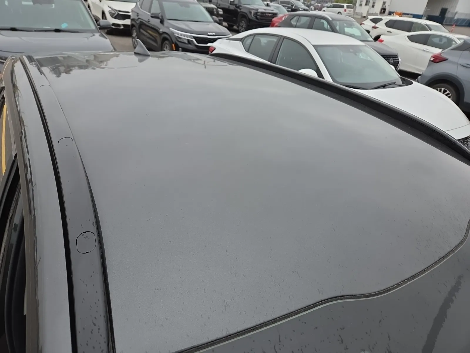 Exterior Roof Photo