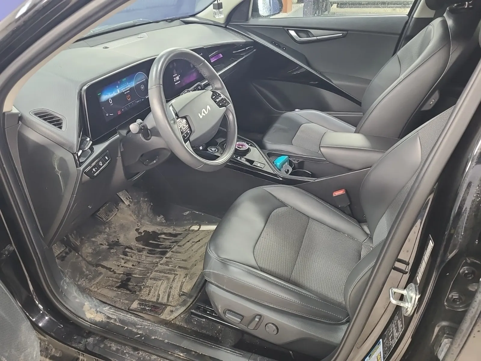 Front Interior Photo