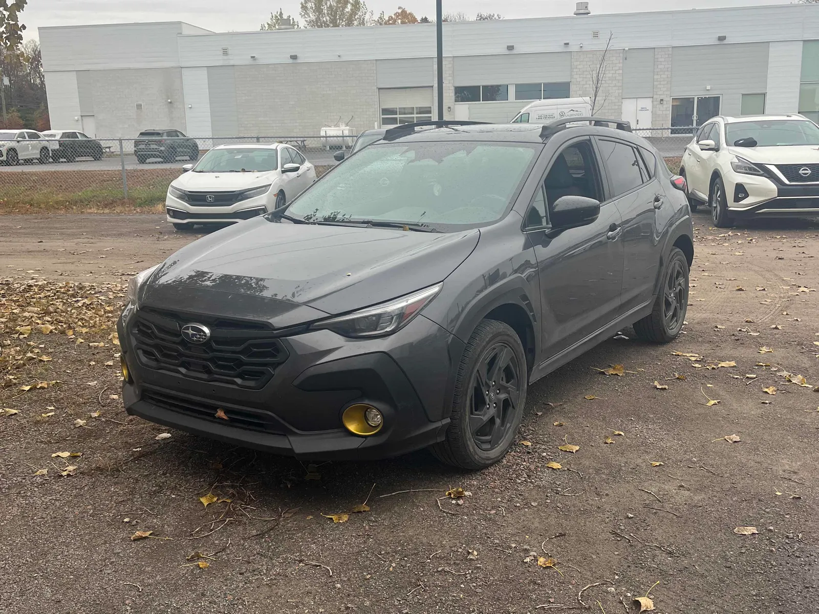 3/4 Front (Main image)