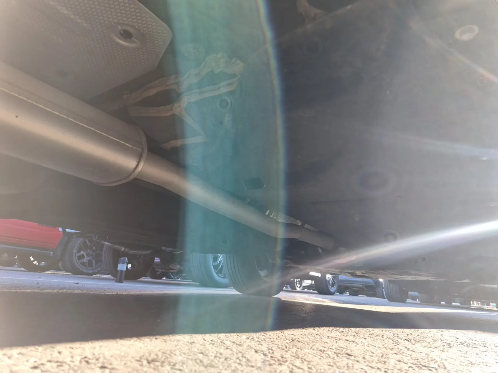 Undercarriage - Passenger Photo