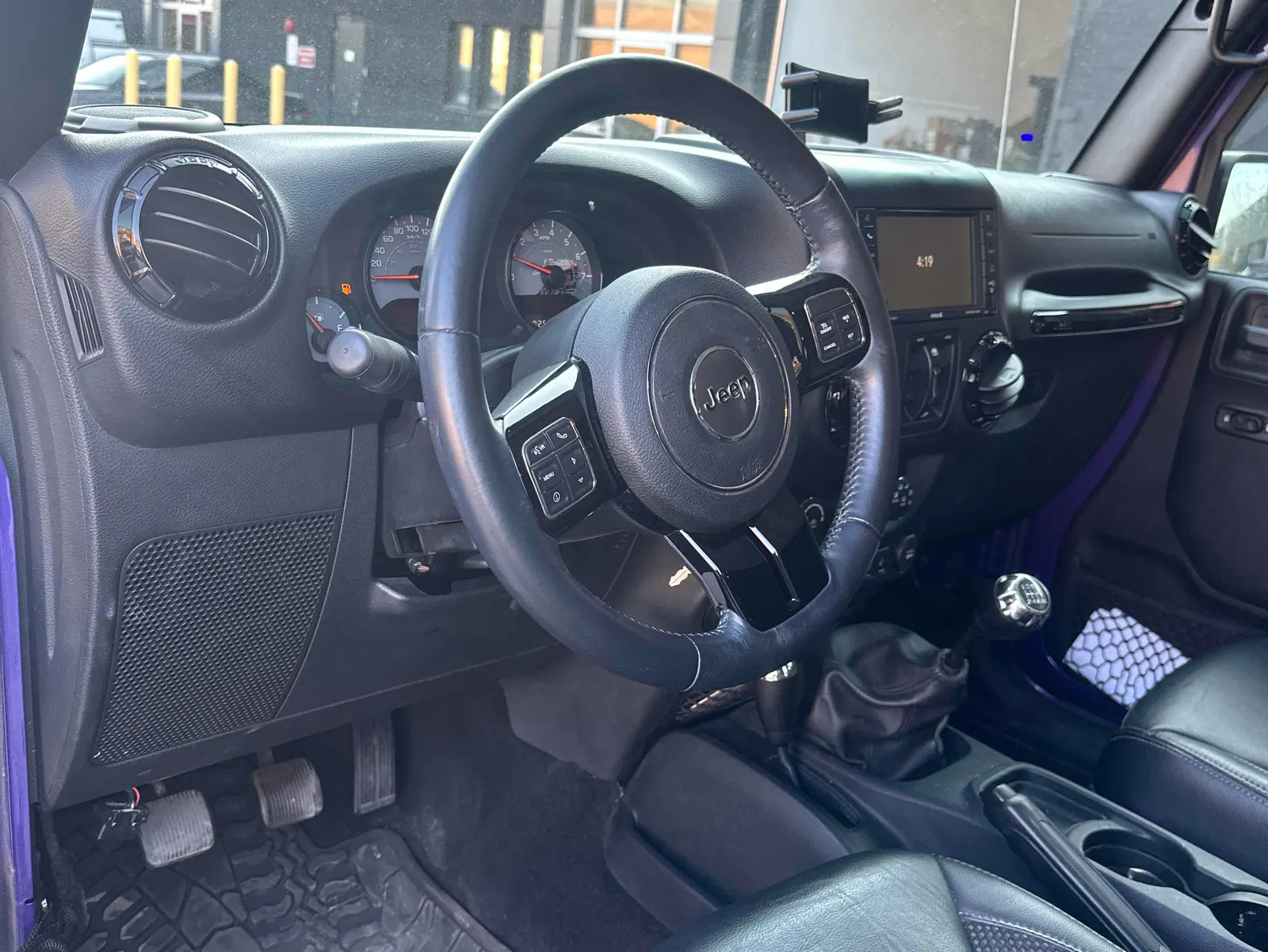 Interior driver side