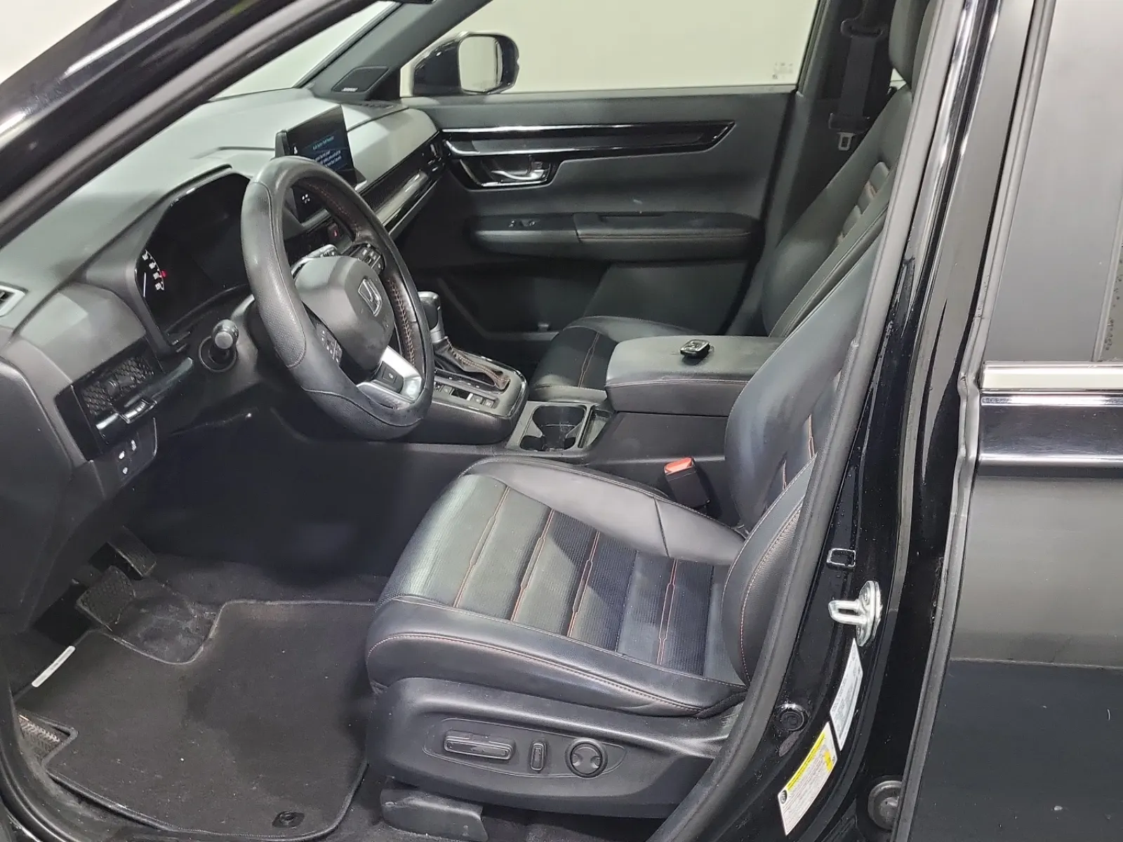 Front Interior Photo