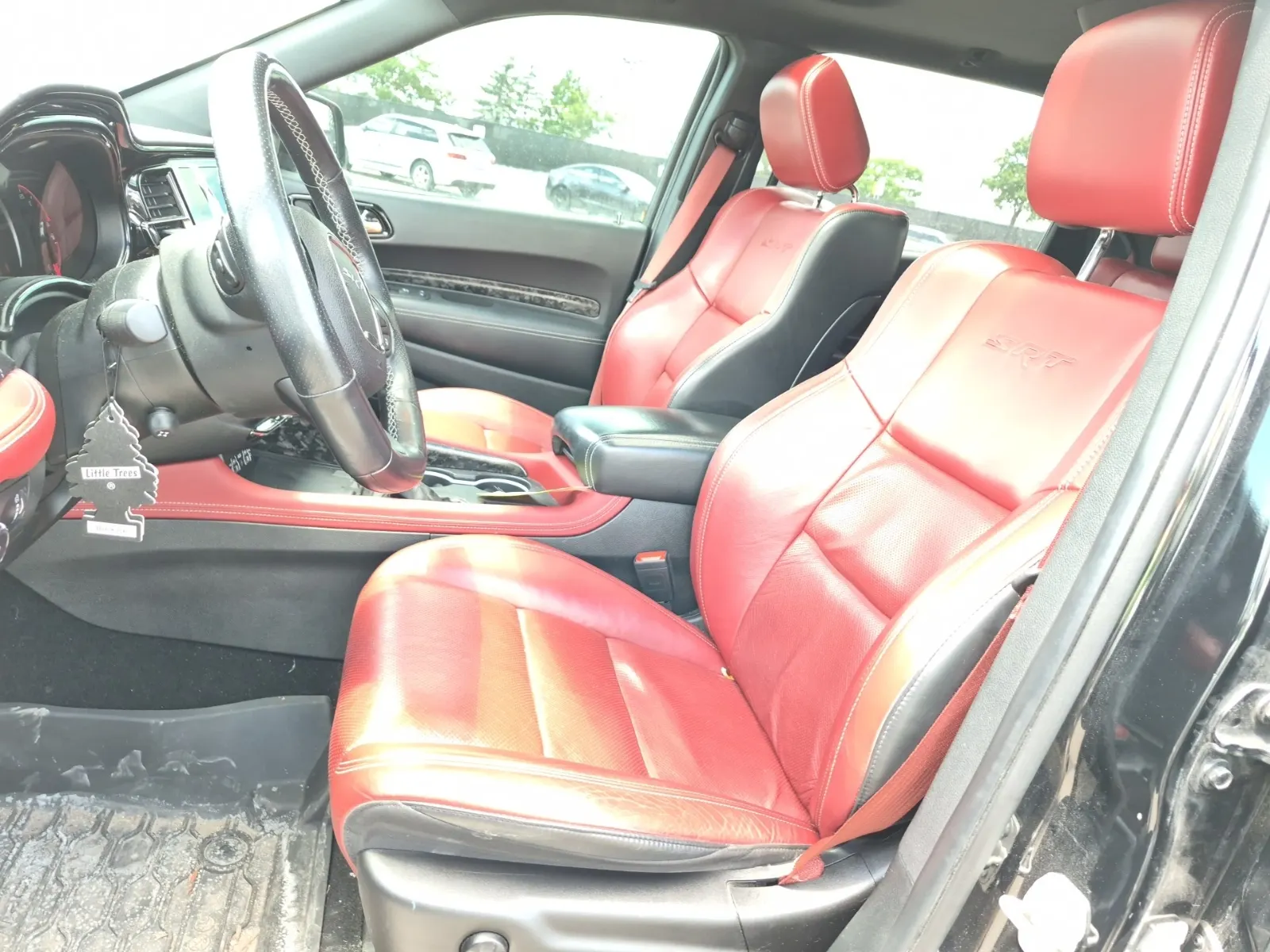 Front Interior Photo