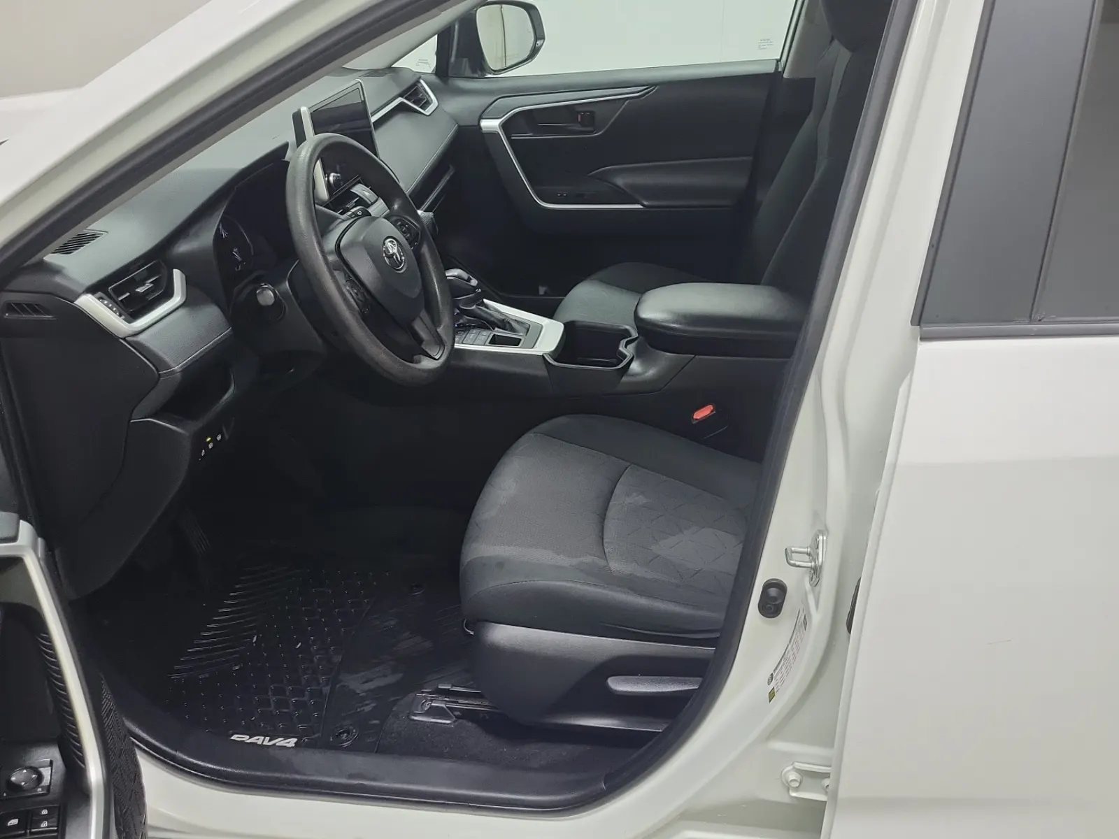 Front Interior Photo