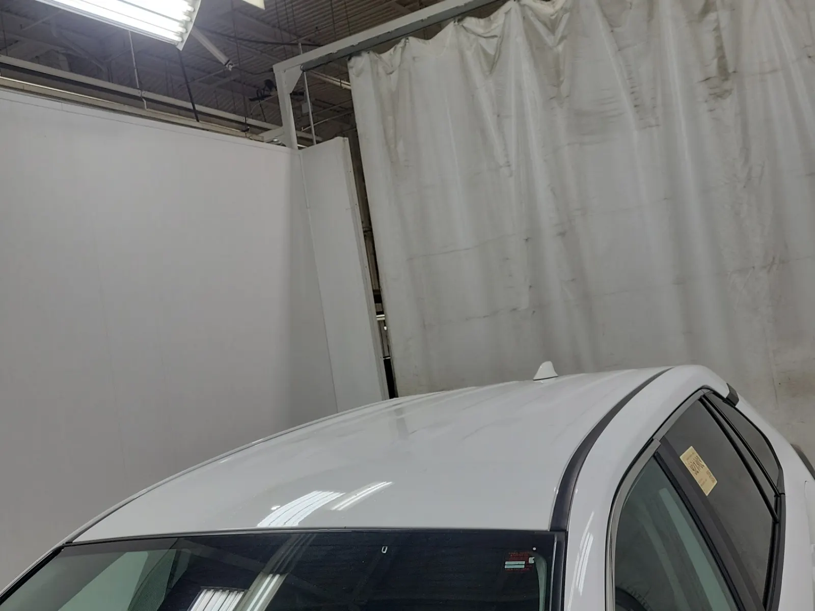 Exterior Roof Photo