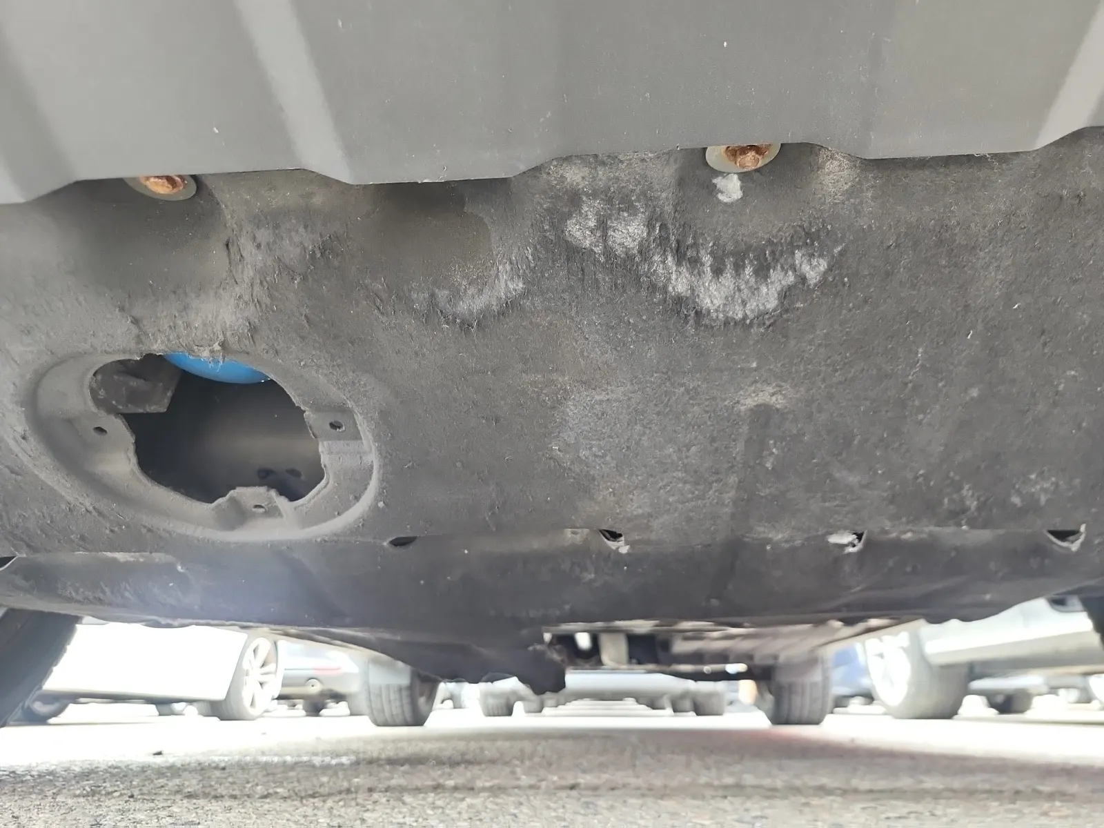 Undercarriage - Front Photo