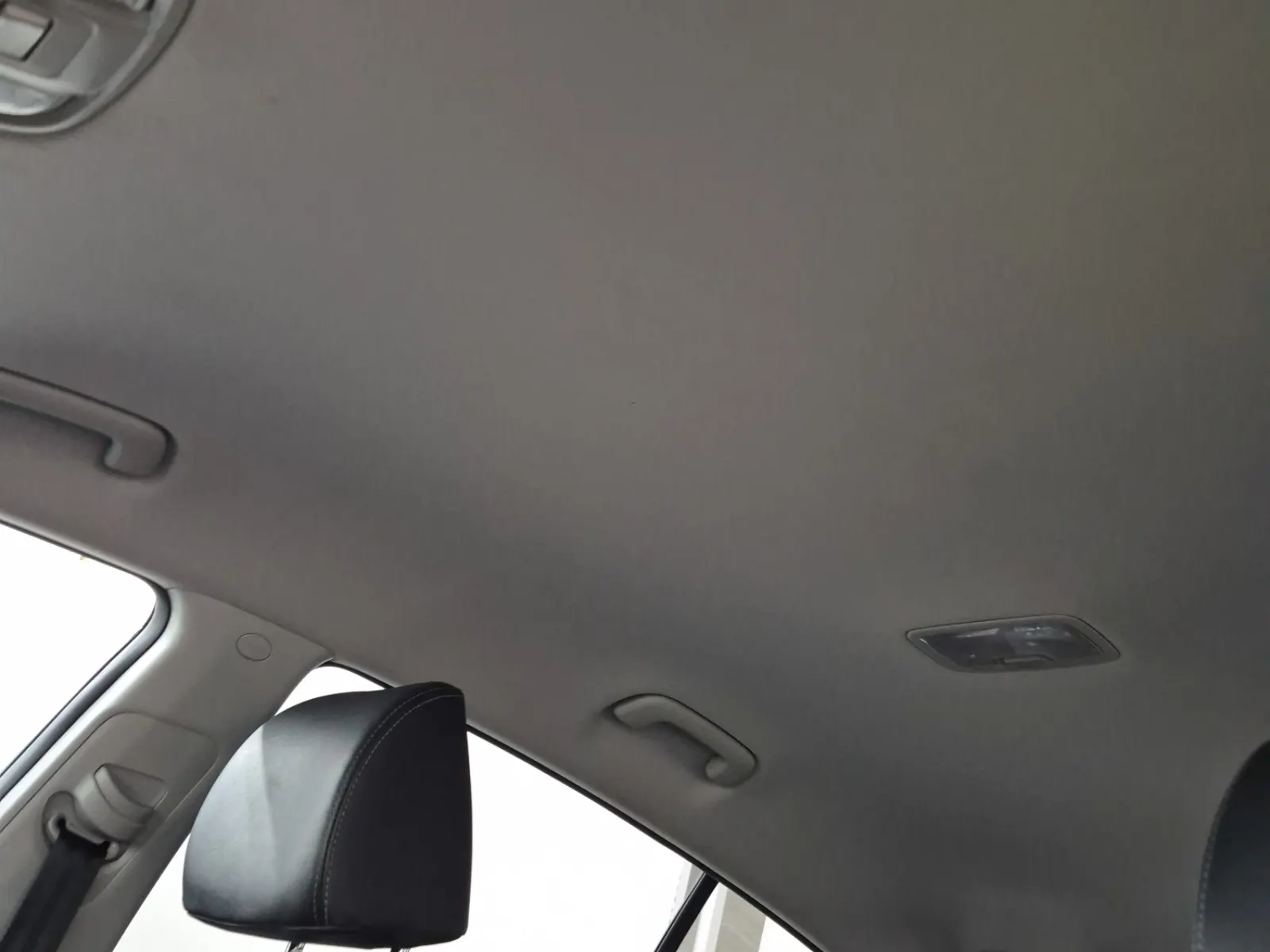 Interior Roof Photo