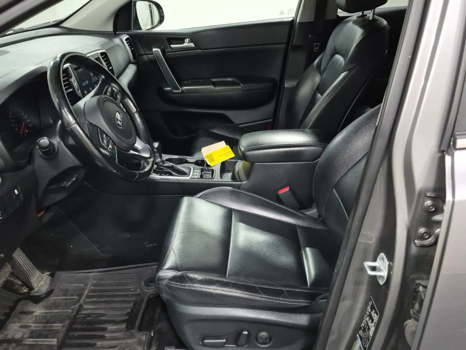 Front Interior Photo