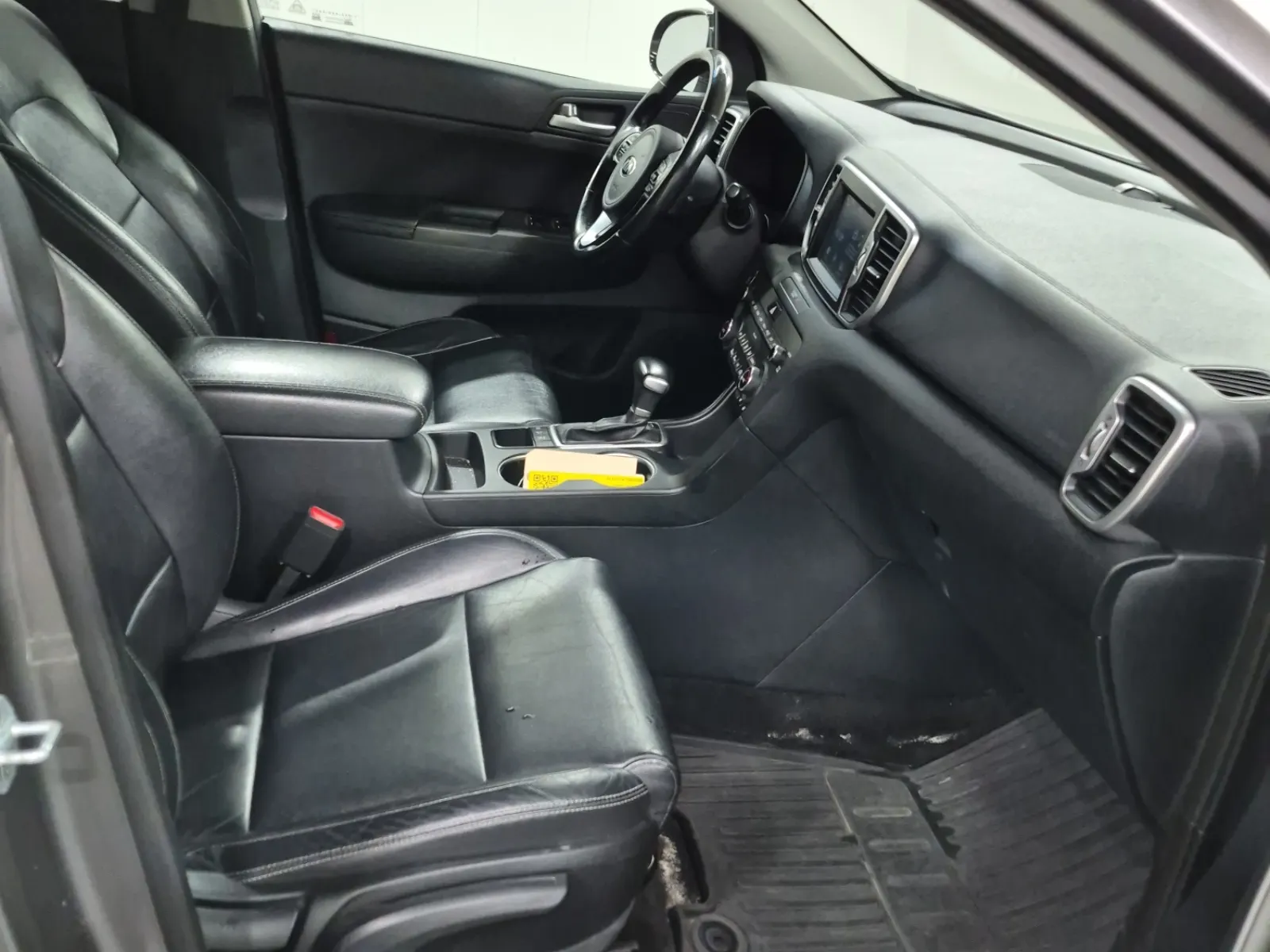 Right Side Interior Photo