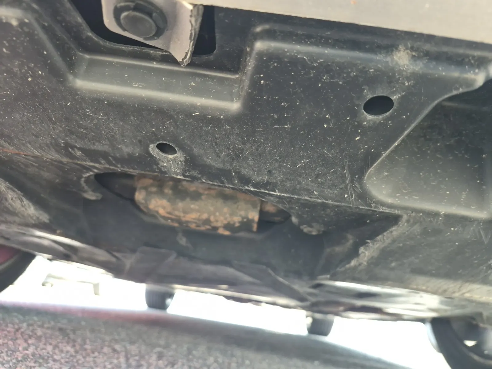 Undercarriage - Front Photo