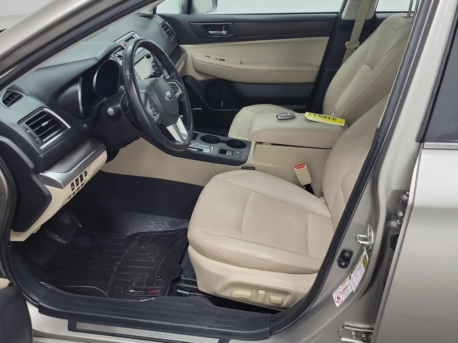 Front Interior Photo