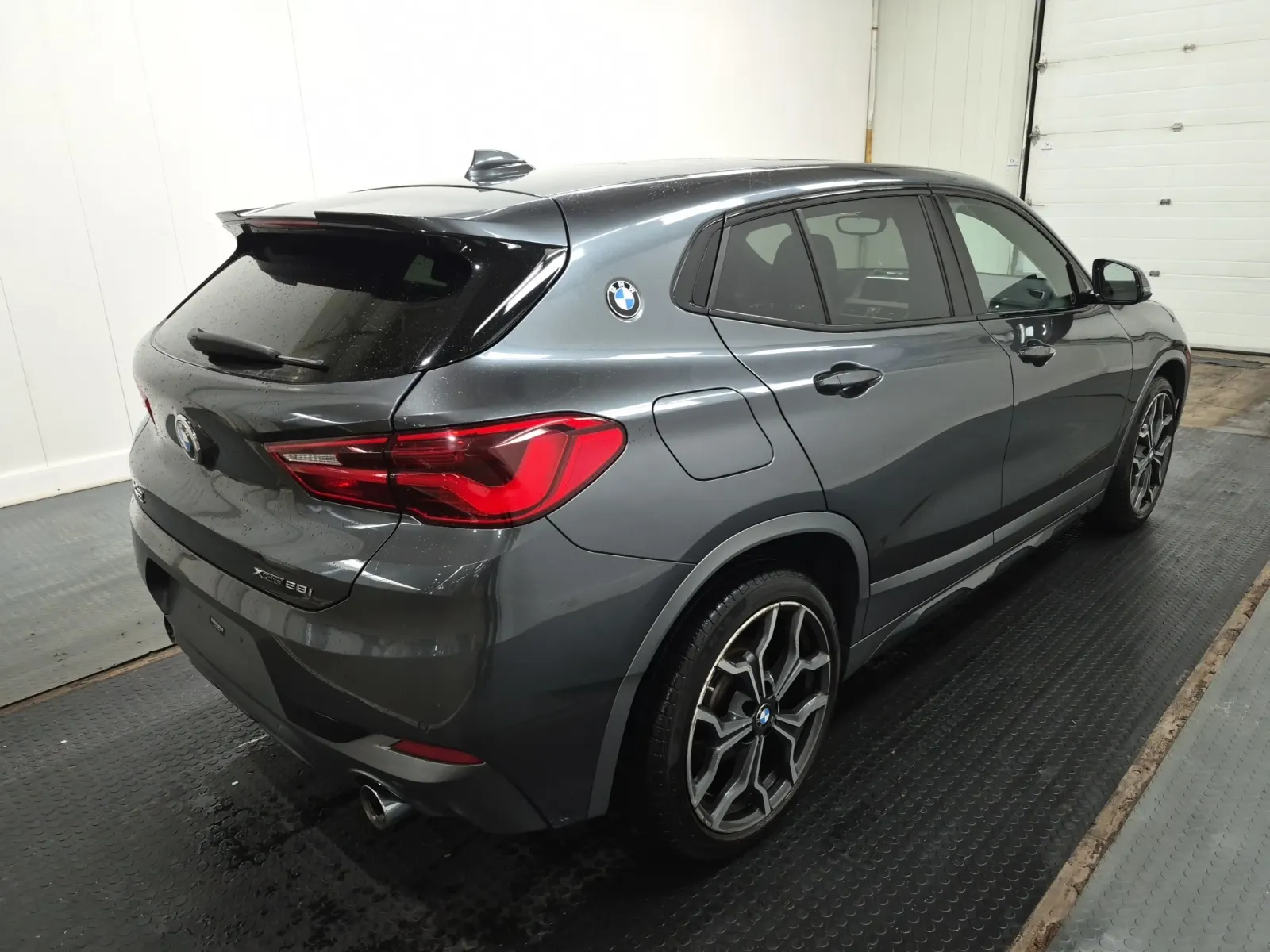 Passenger Rear 3/4 Photo
