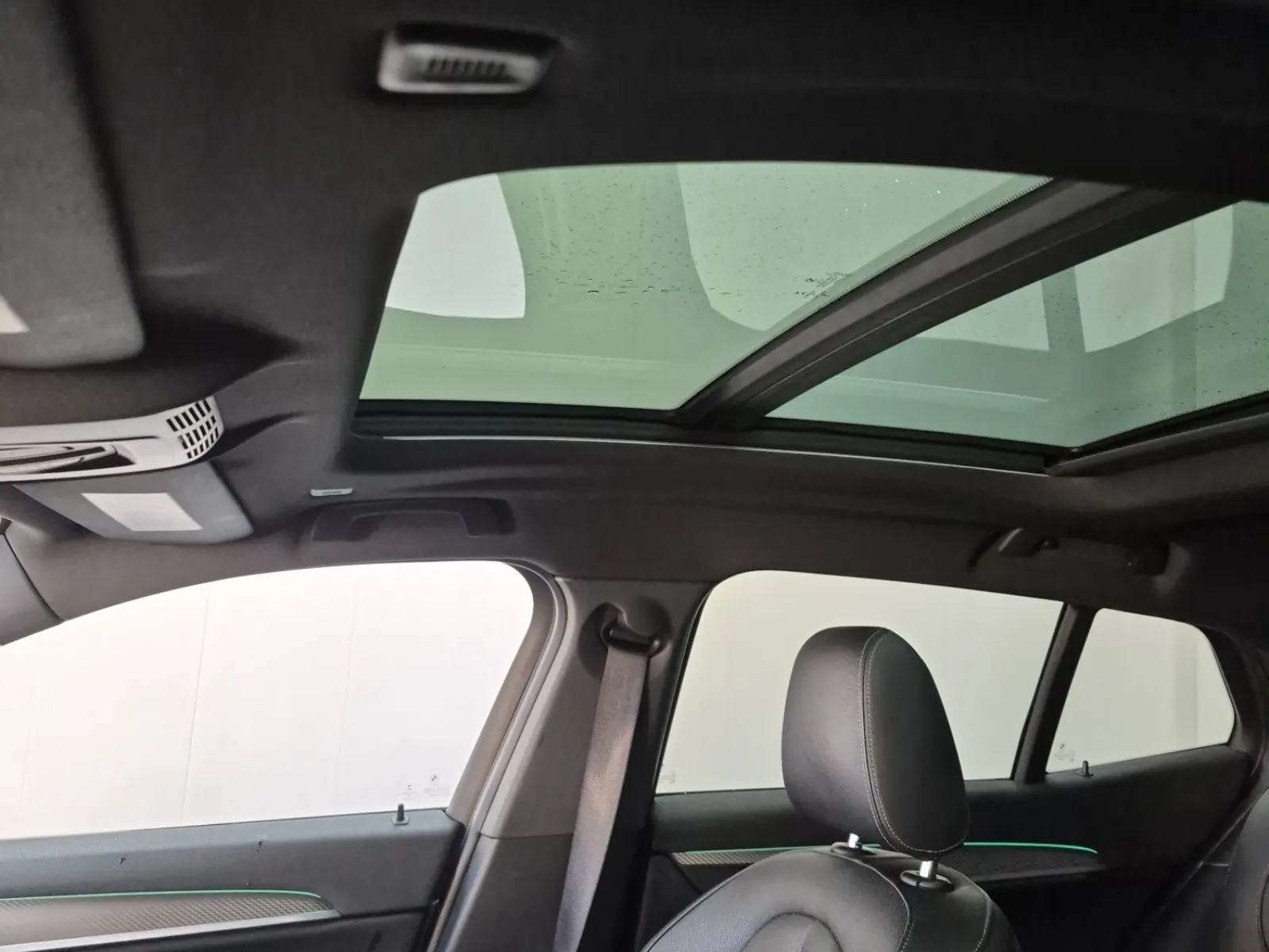 Interior Roof Photo