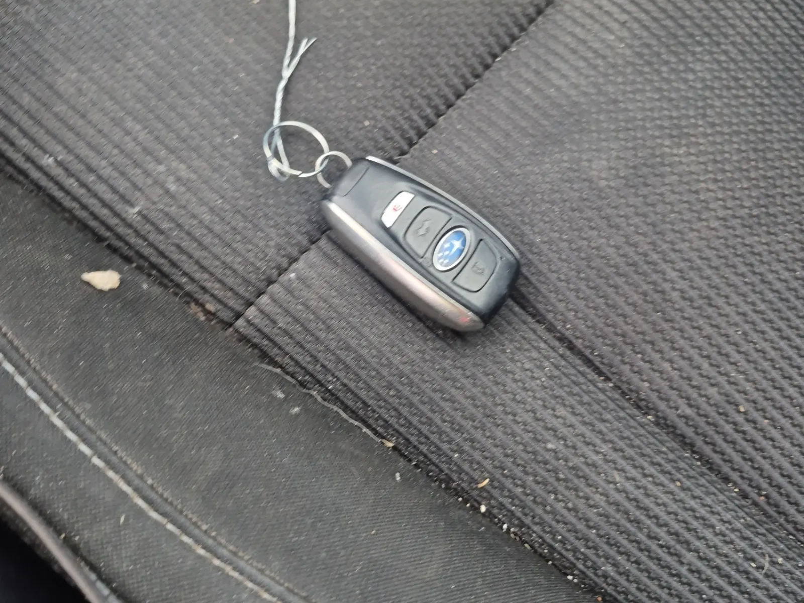 Keys/Fobs/Manual Photo