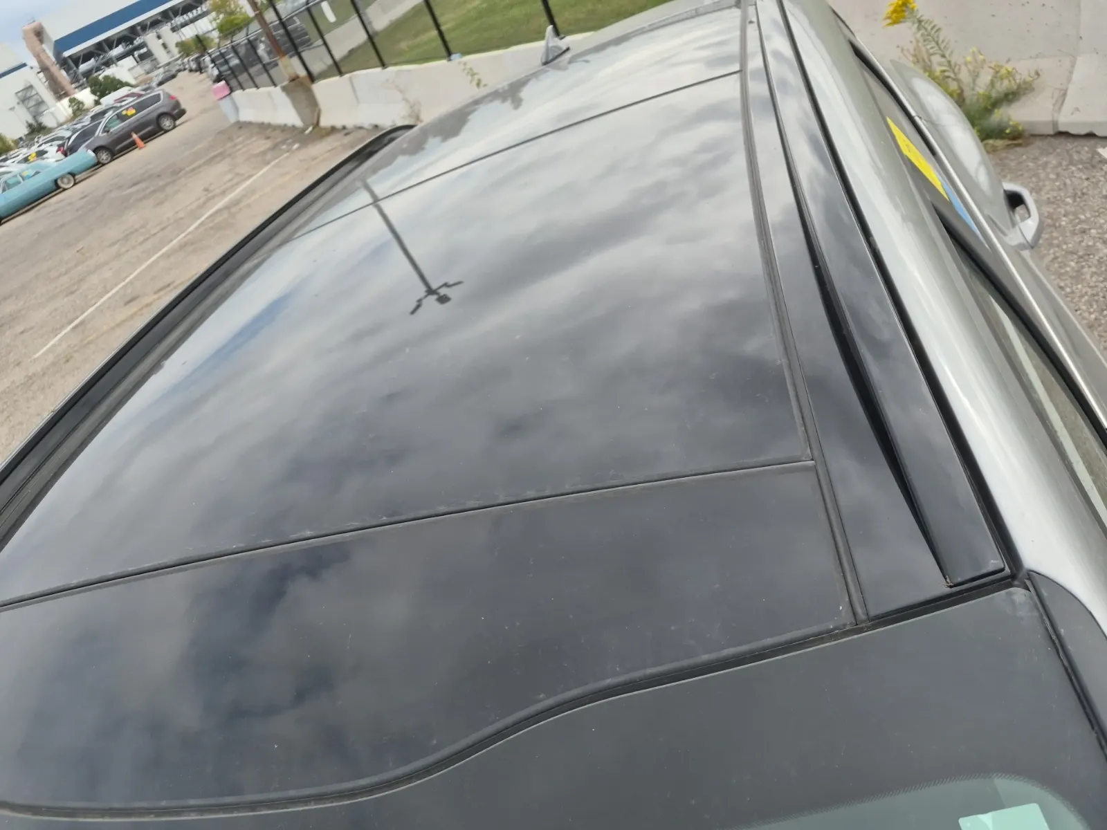 Exterior Roof Photo