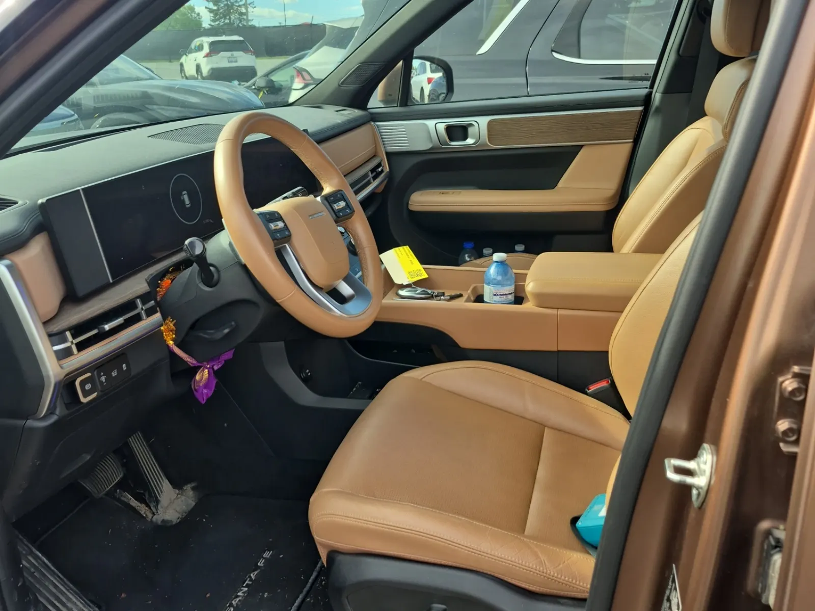 Front Interior Photo