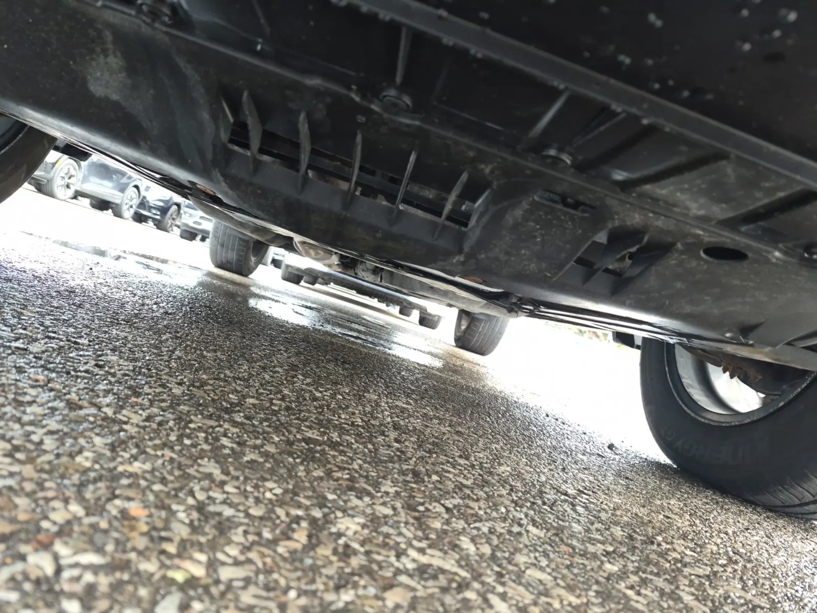Undercarriage - Front Photo