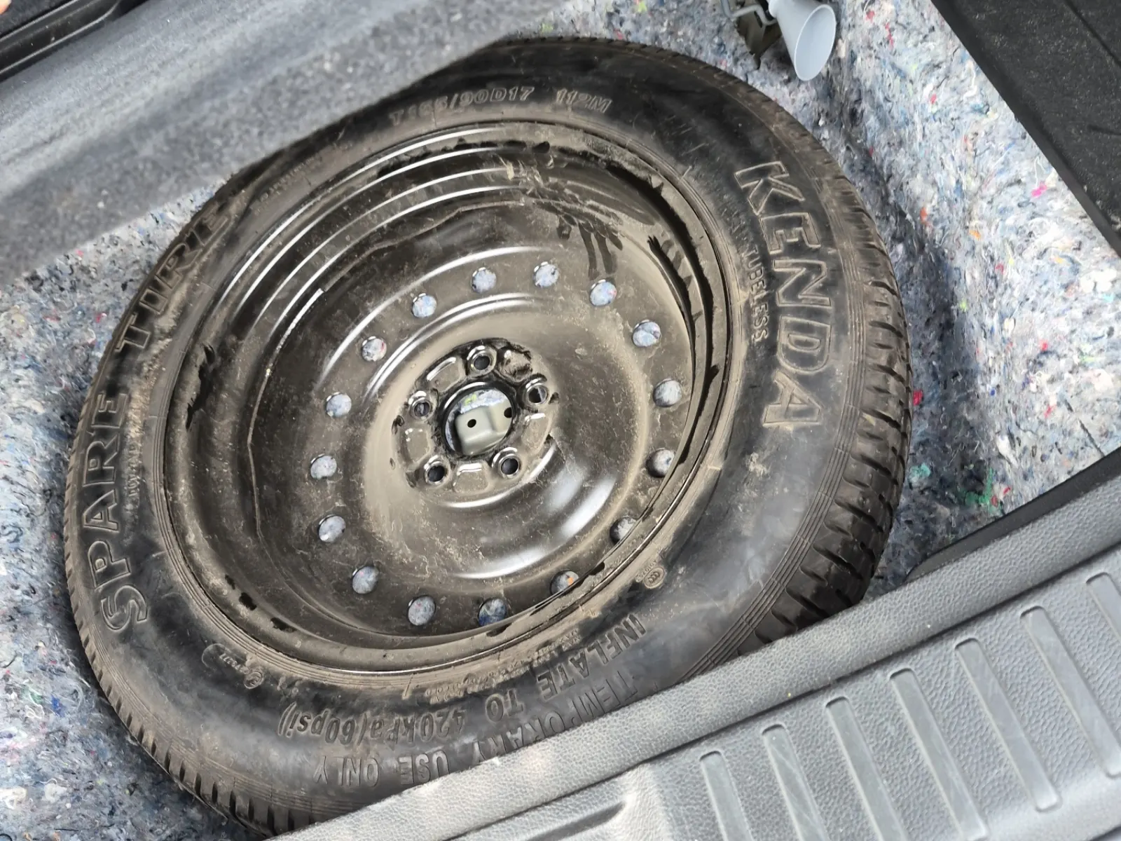 Spare Tire & Wheel Photo