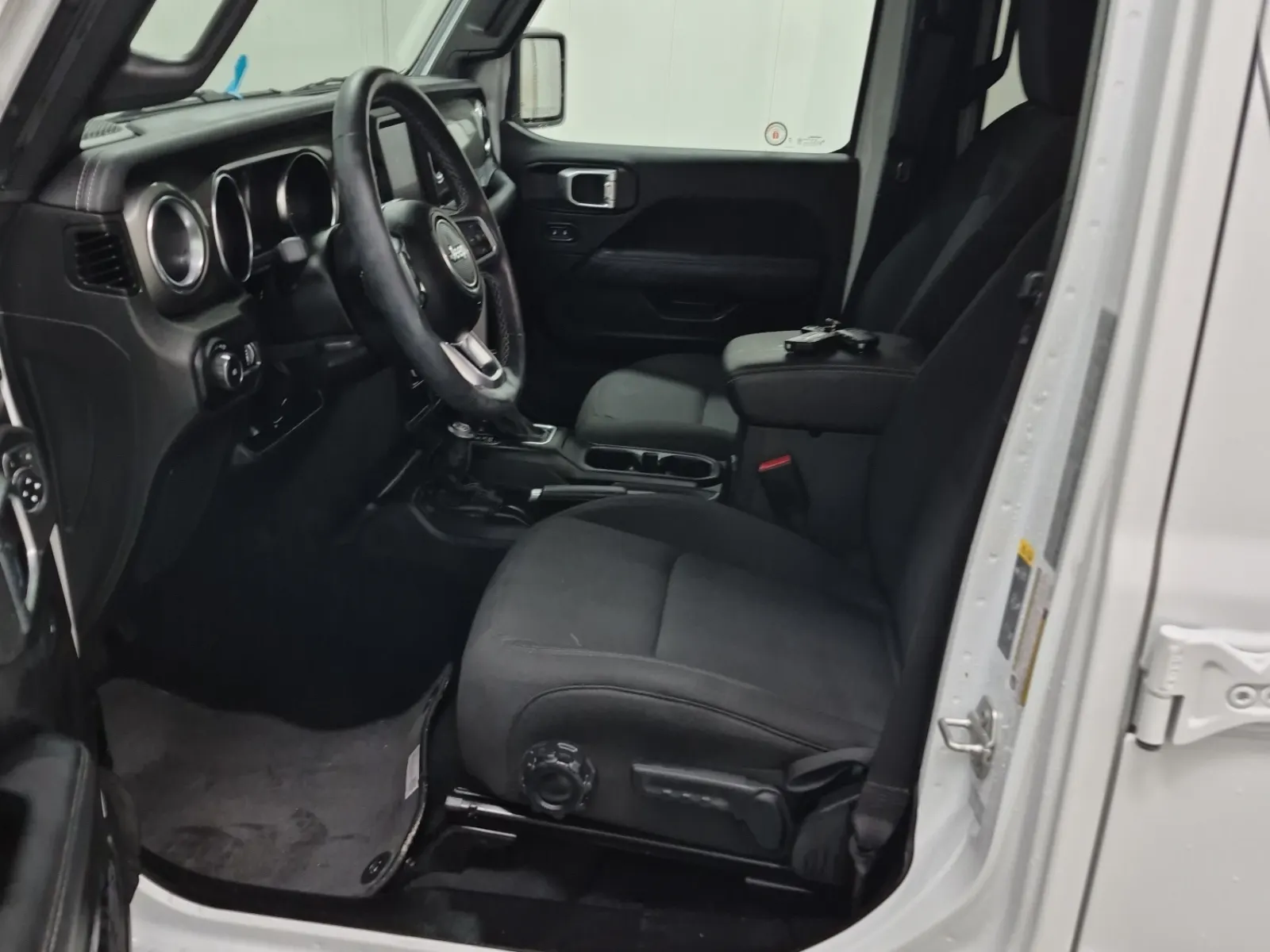 Front Interior Photo