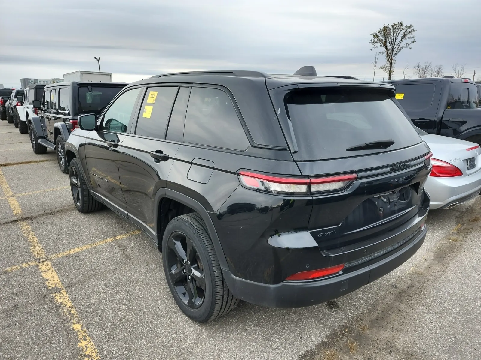 Driver Rear 3/4 Photo