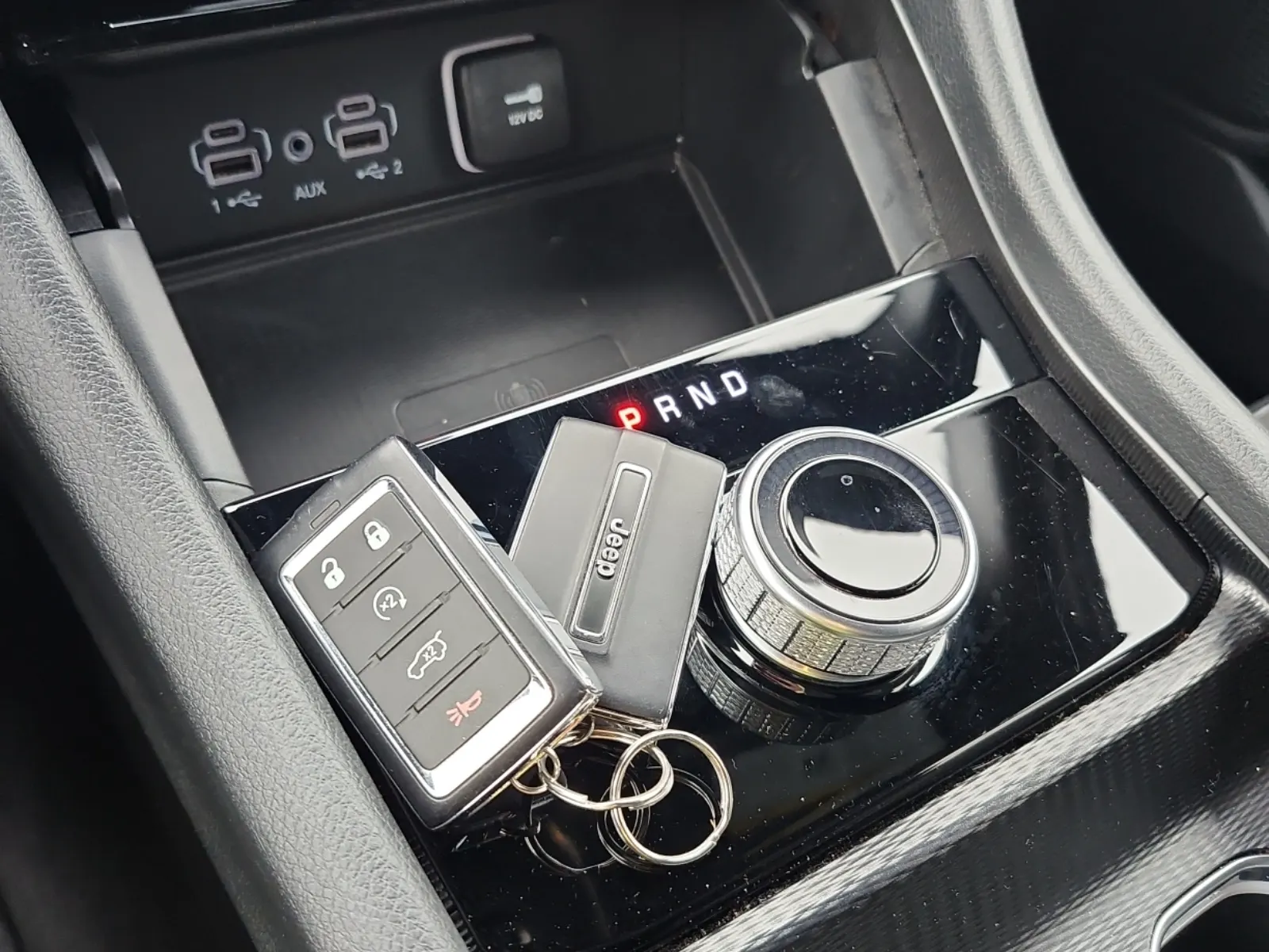 Keys/Fobs/Manual Photo