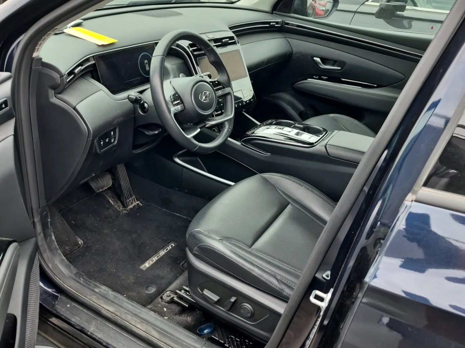 Front Interior Photo