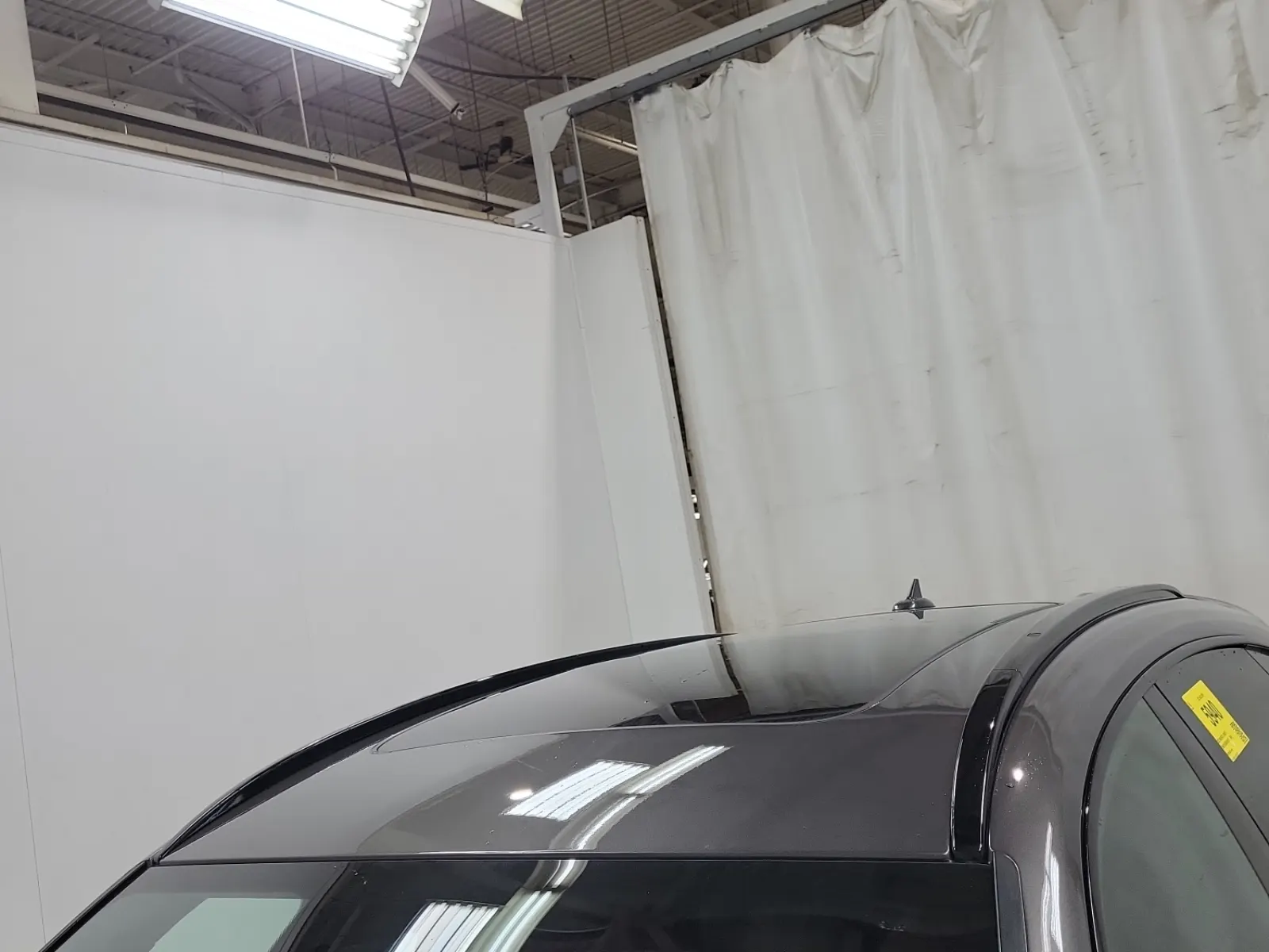 Exterior Roof Photo