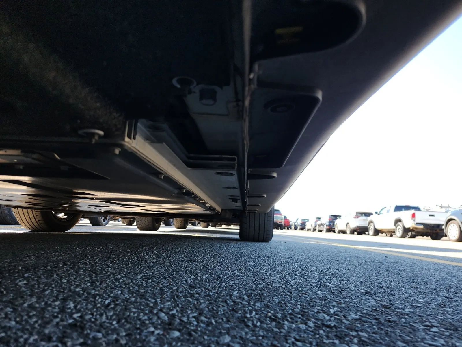 Undercarriage - Passenger Photo