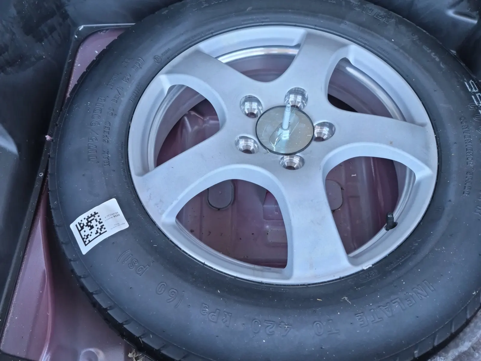 Spare Tire & Wheel Photo