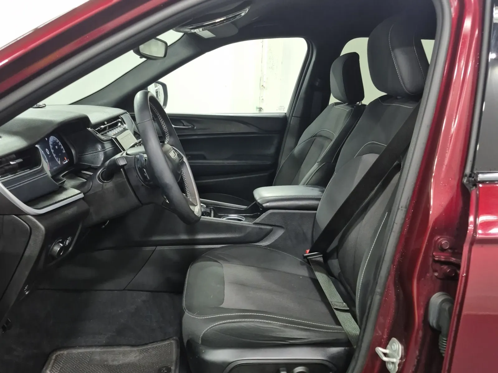 Front Interior Photo