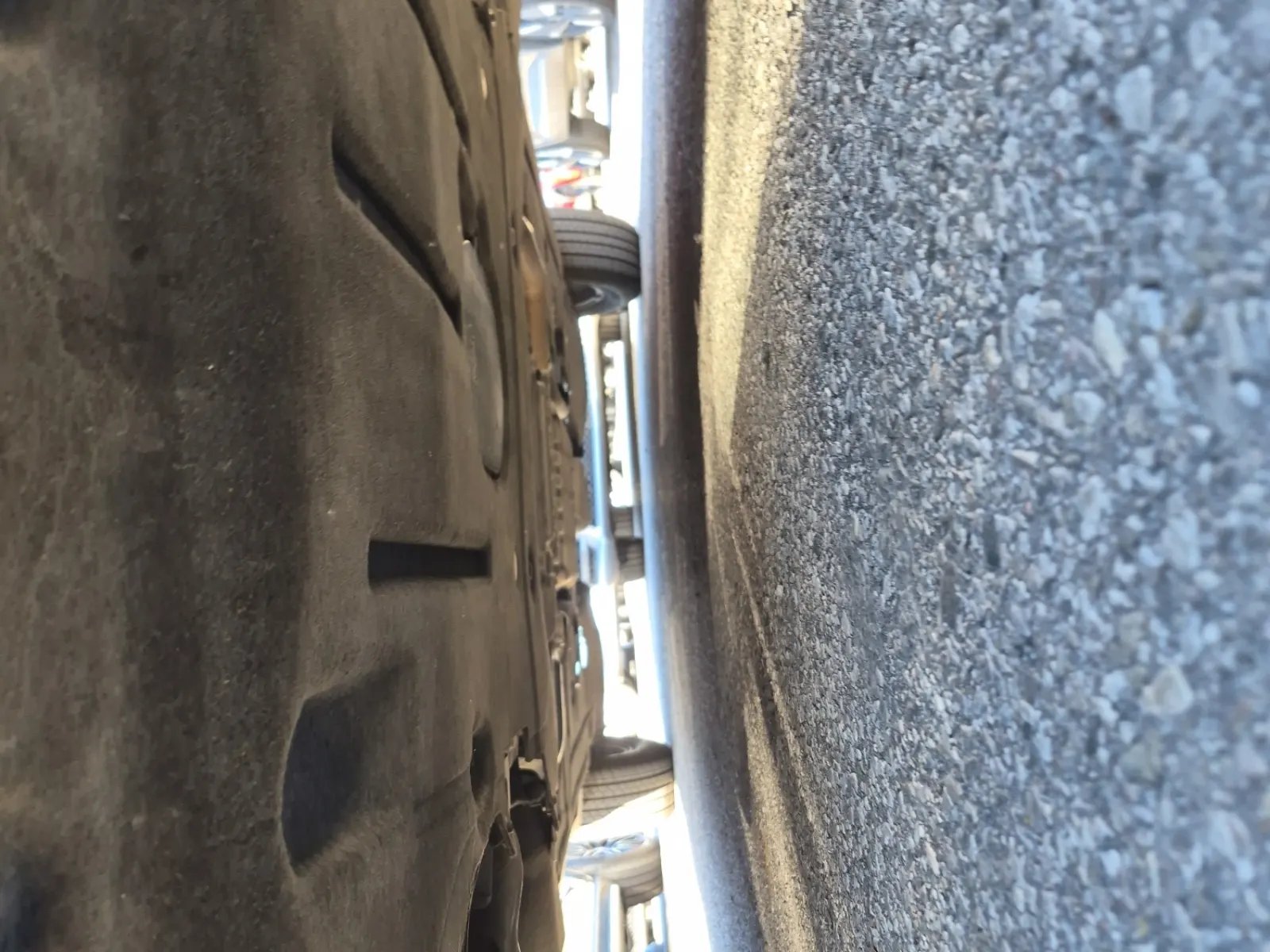 Undercarriage - Front Photo
