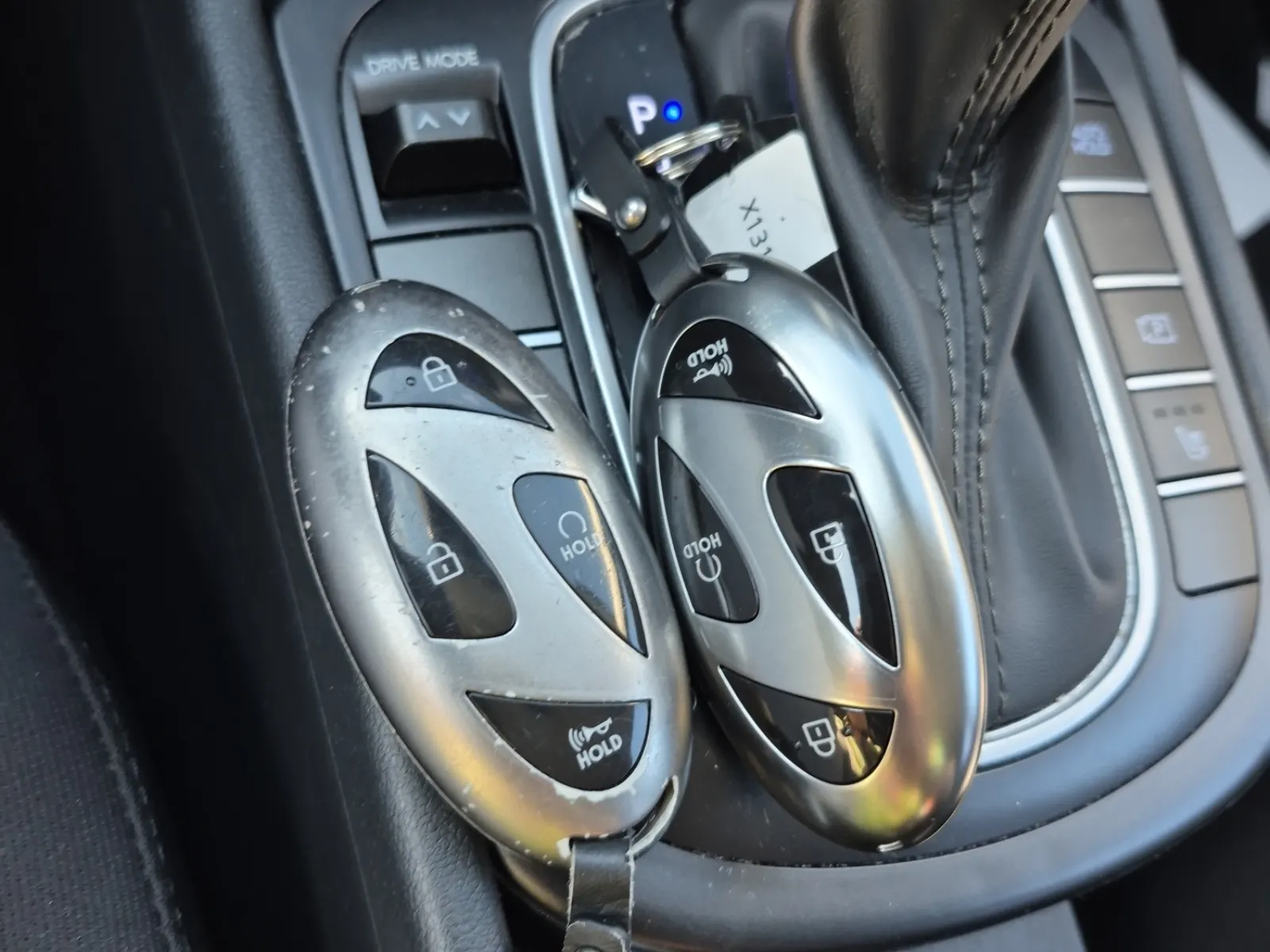Keys/Fobs/Manual Photo