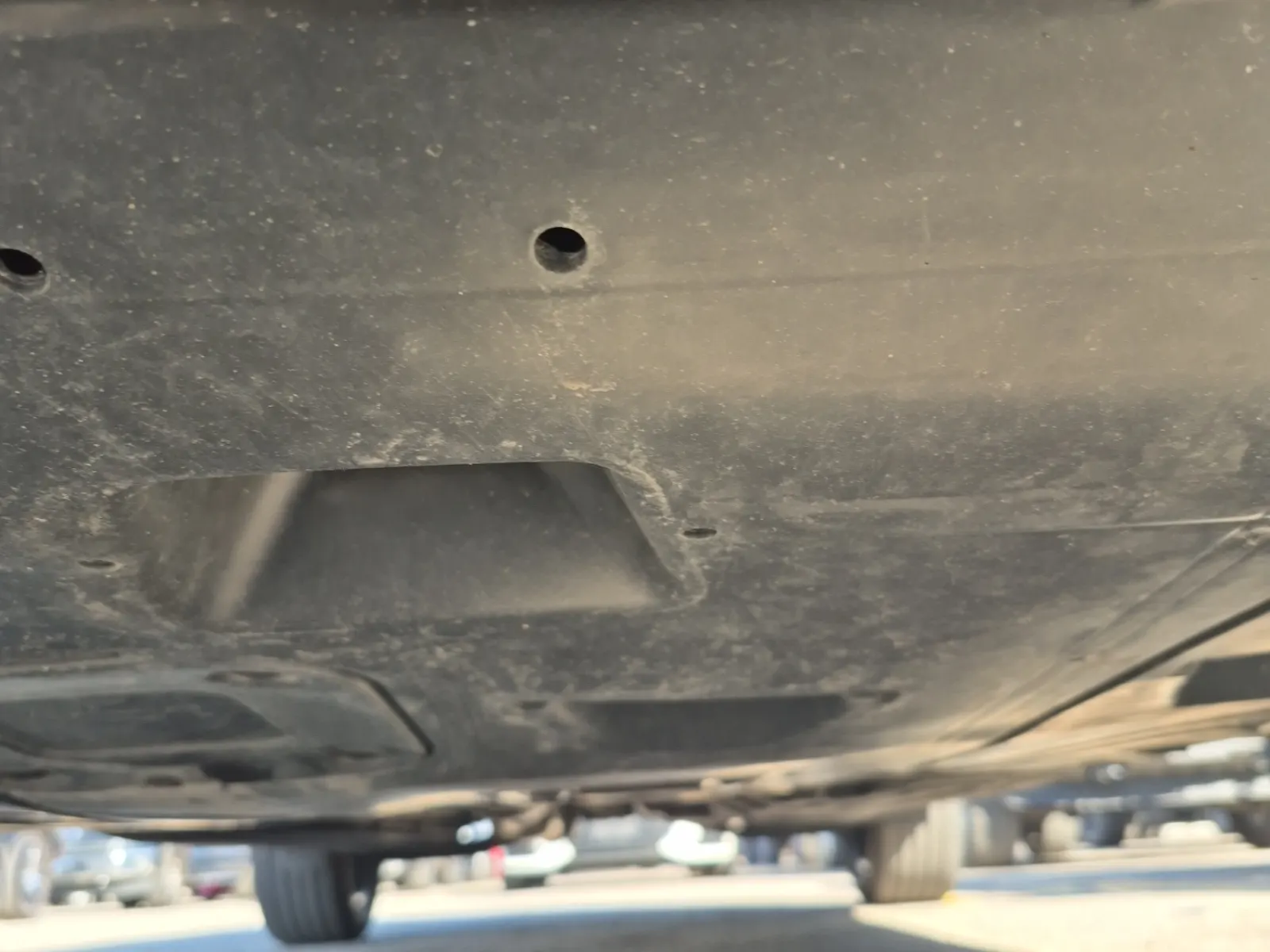 Undercarriage - Front Photo