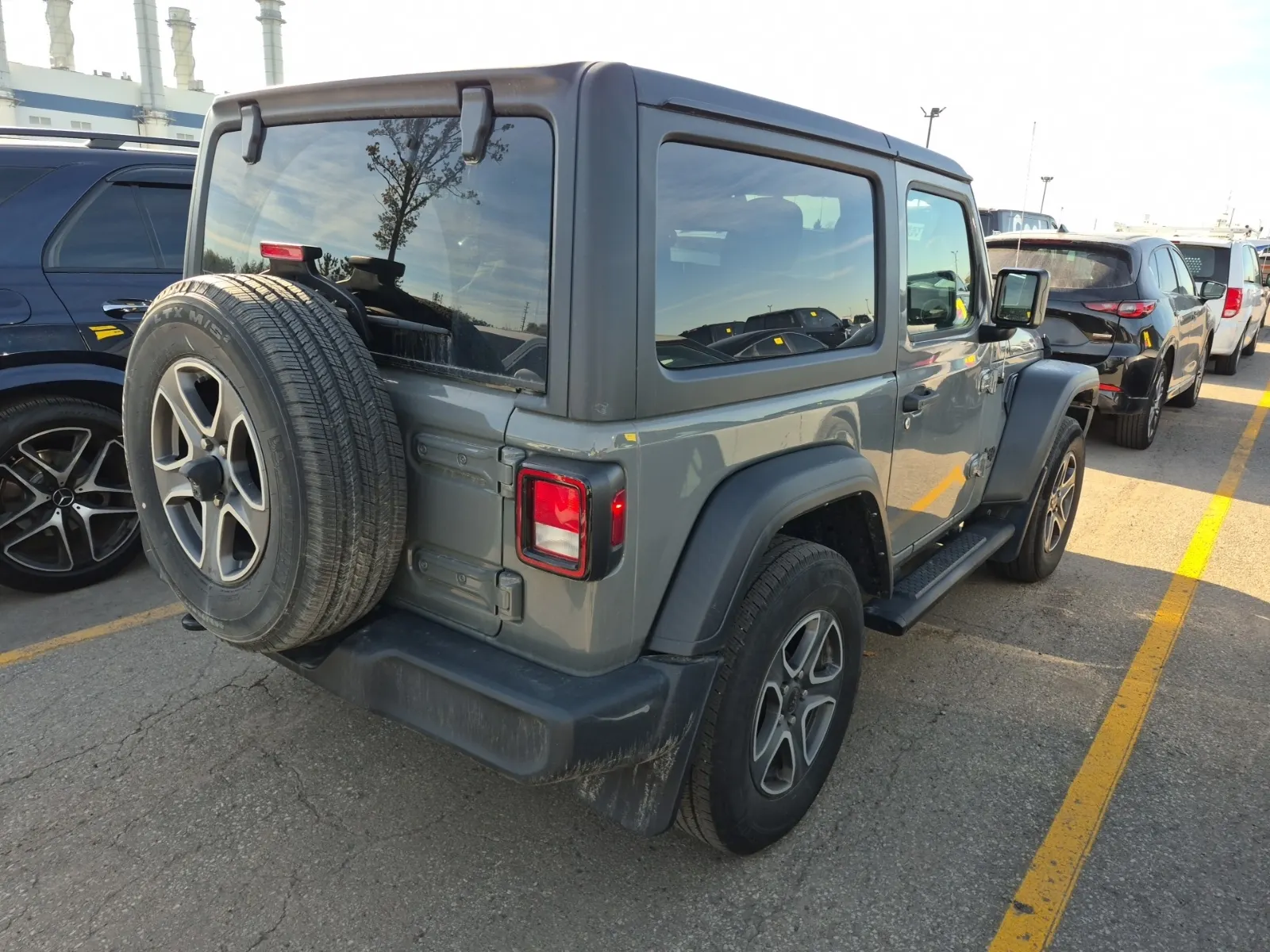 Passenger Rear 3/4 Photo