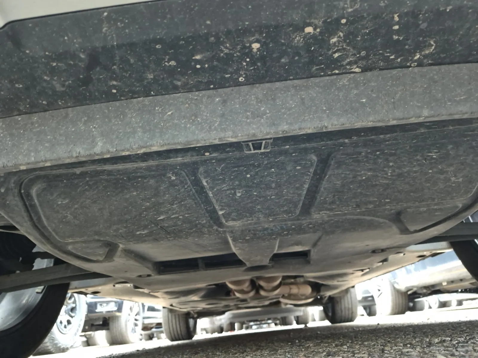 Undercarriage - Front Photo