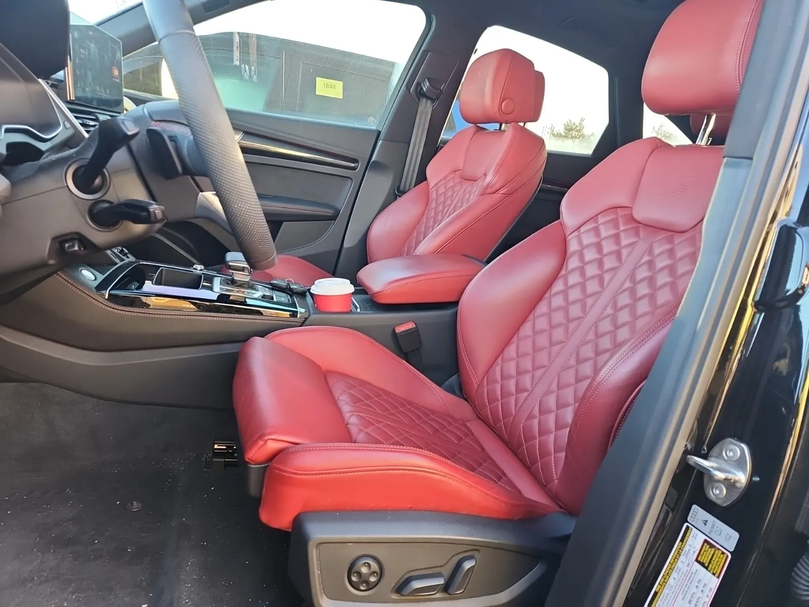 Front Interior Photo