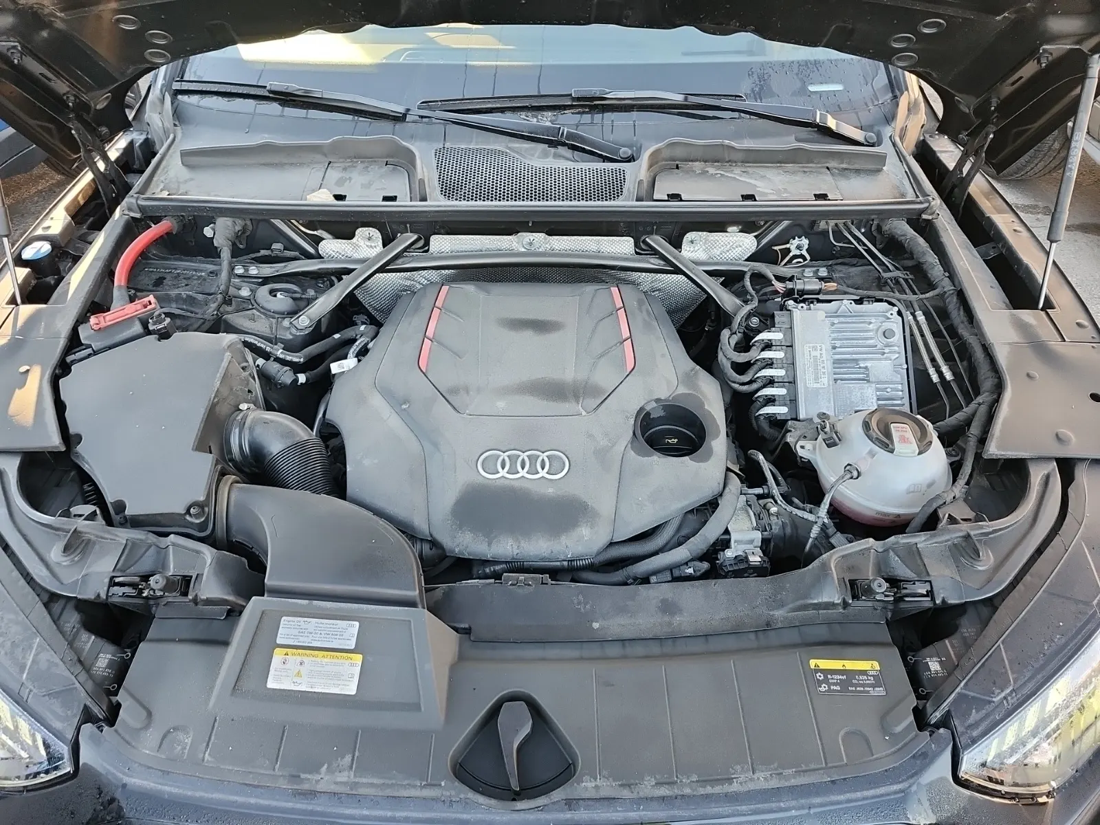 Engine Photo