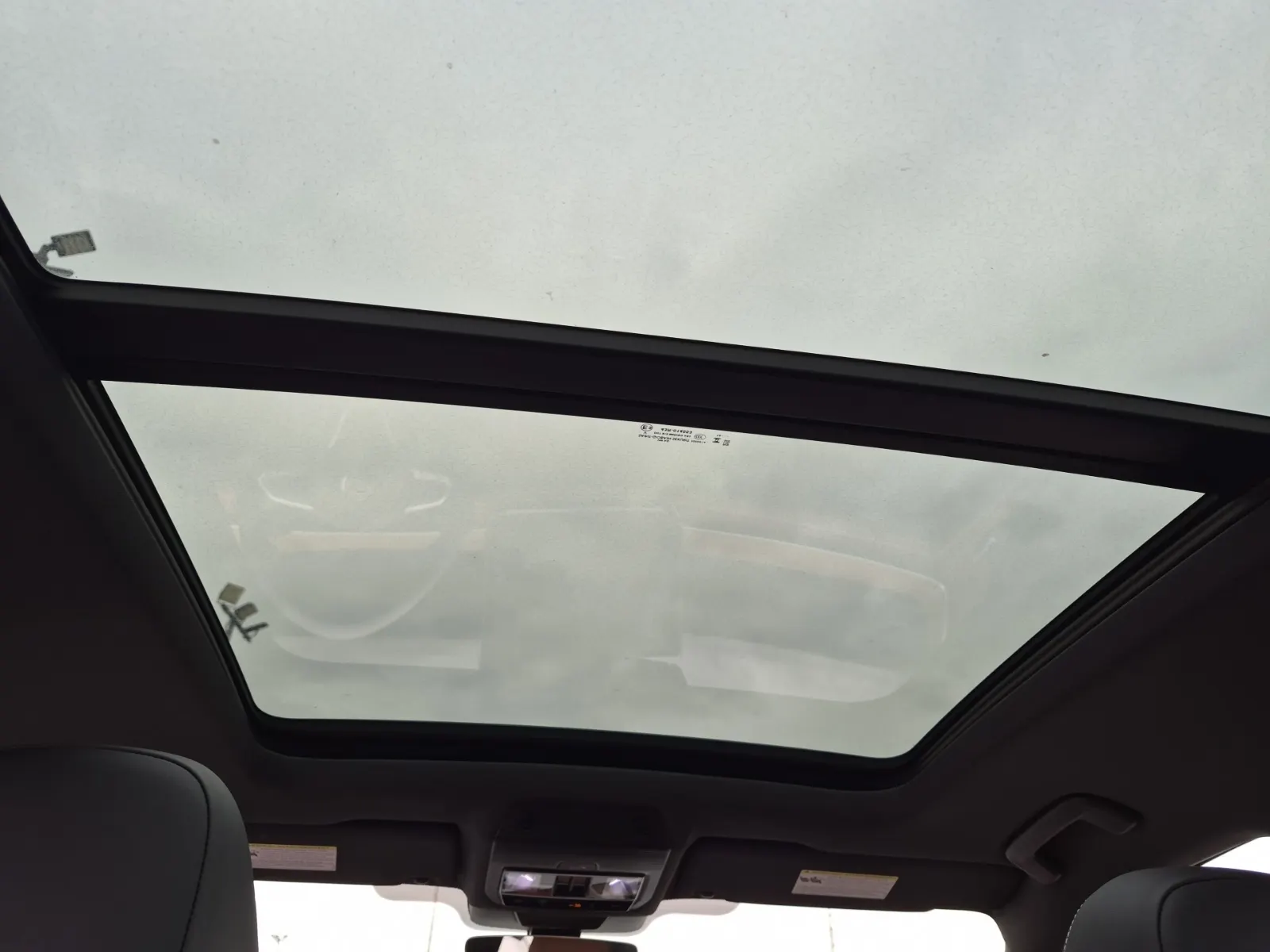 Interior Roof Photo