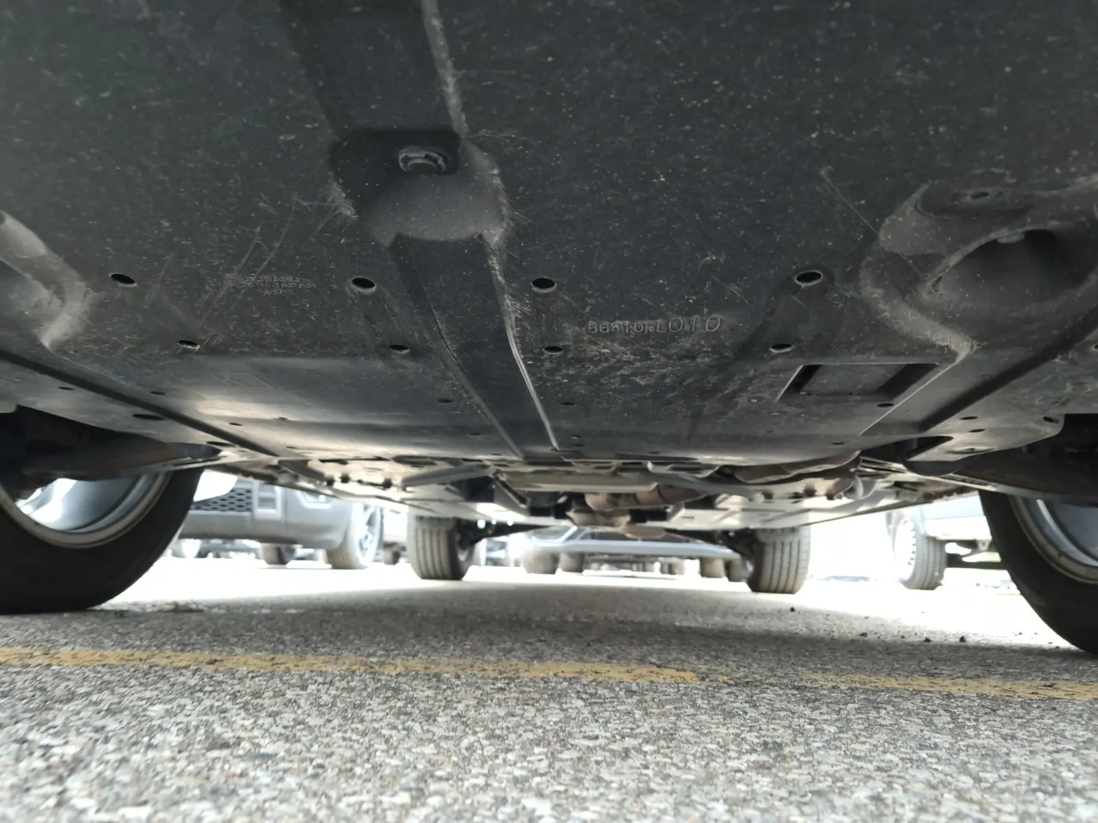 Undercarriage - Front Photo