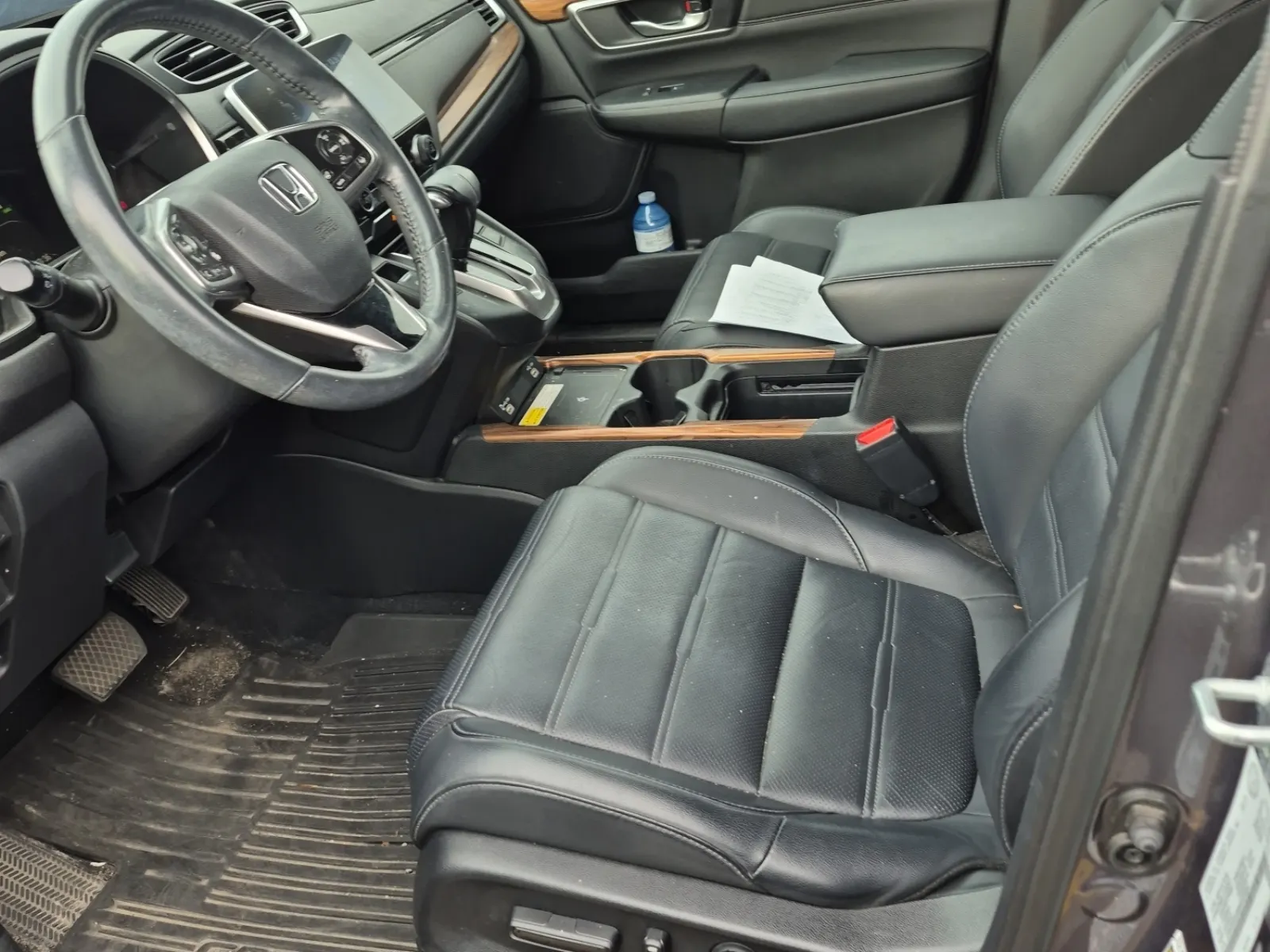 Front Interior Photo